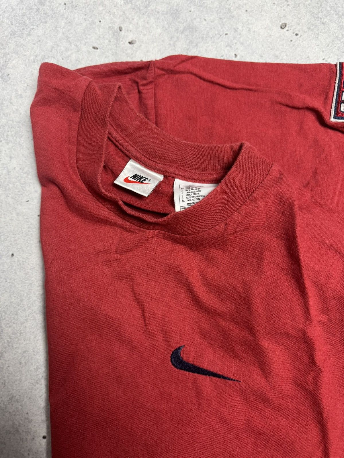 Nike Vintage Nike USA Big Swoosh Tee Shirt Size US M / EU 48-50 / 2 - 5 Thumbnail