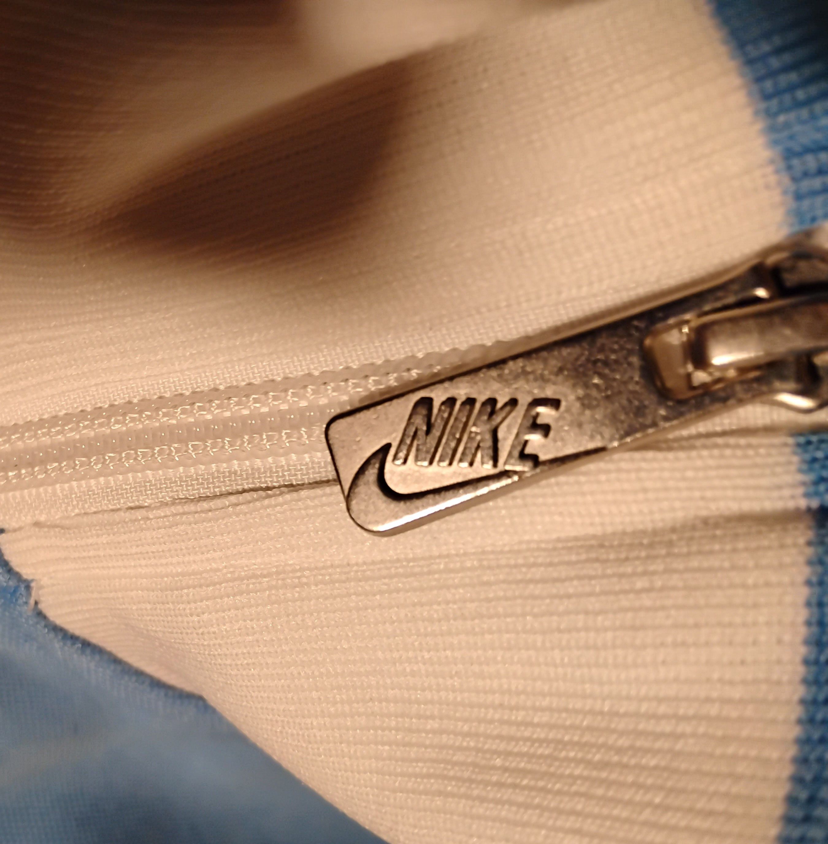 Nike Vintage Nike UNC Blue / White Full Zip Large Track Jacket Size US L / EU 52-54 / 3 - 4 Thumbnail