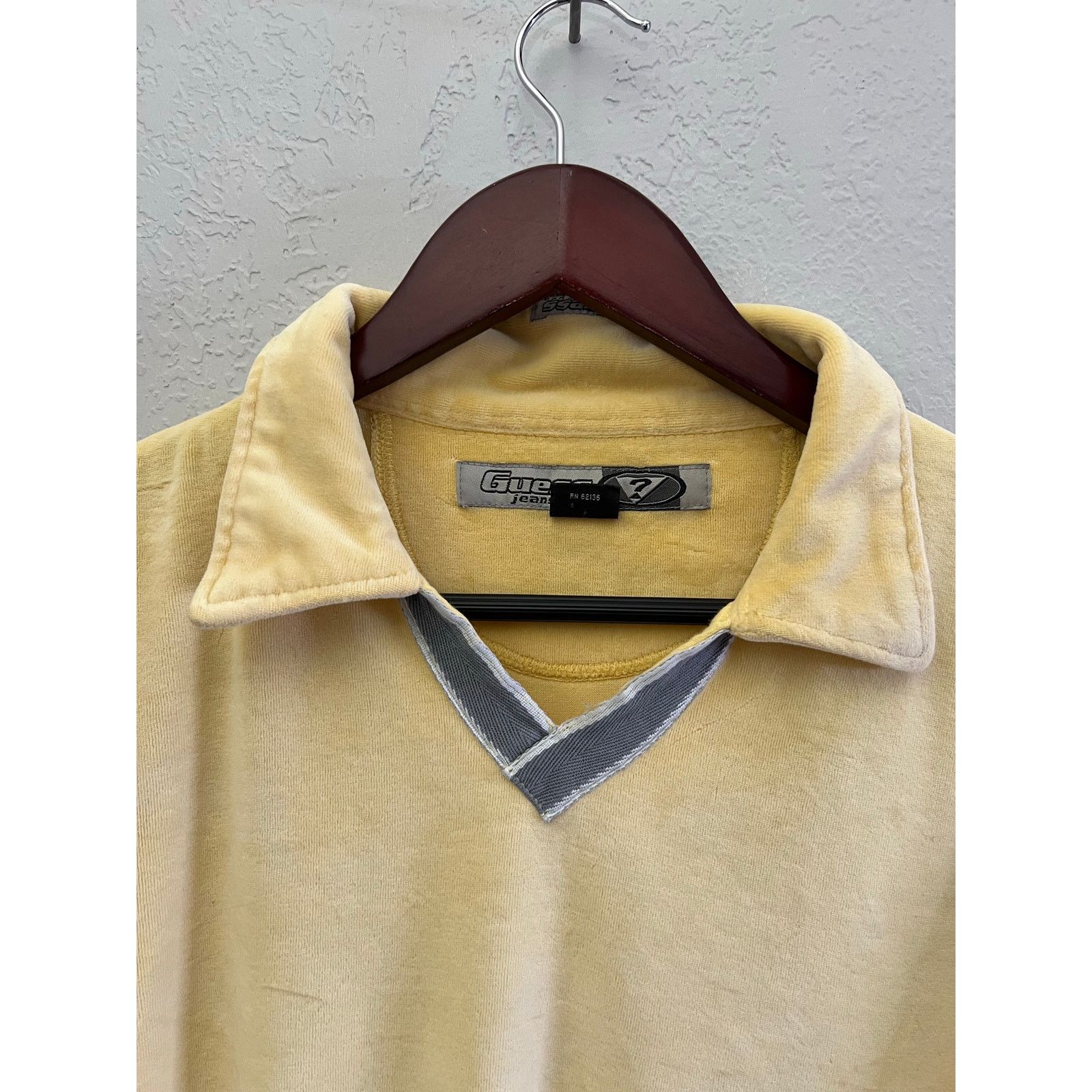 Guess Vintage Guess Jeans USA Velour Polo Shirt Yellow XL Y2K Size US XL / EU 56 / 4 - 3 Thumbnail