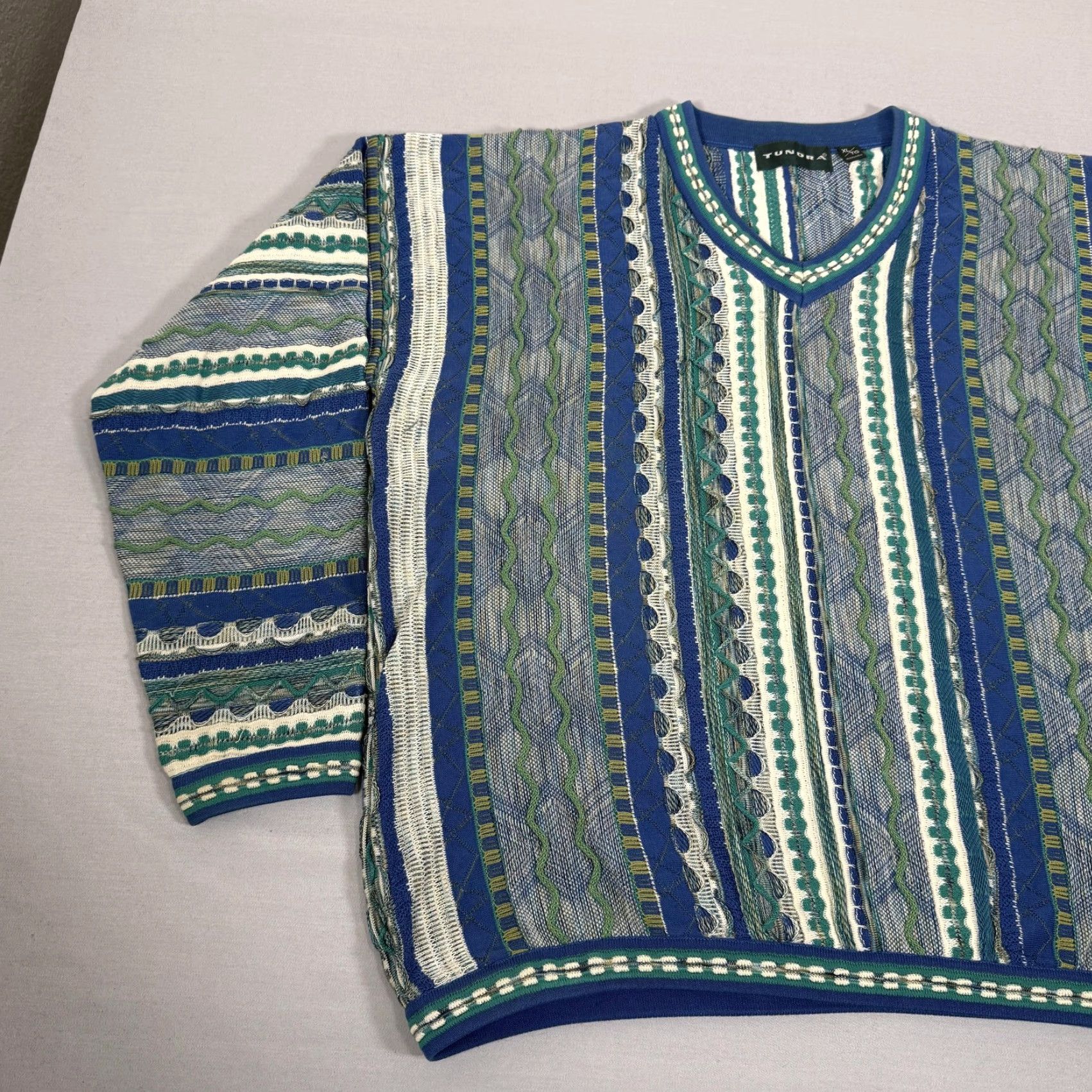 Vintage VINTAGE Tundra Sweater Mens XL Blue Green 3D Knit V-Neck Cotton Canada Hip Hop Pullover Size US XL / EU 56 / 4 - 4 Thumbnail