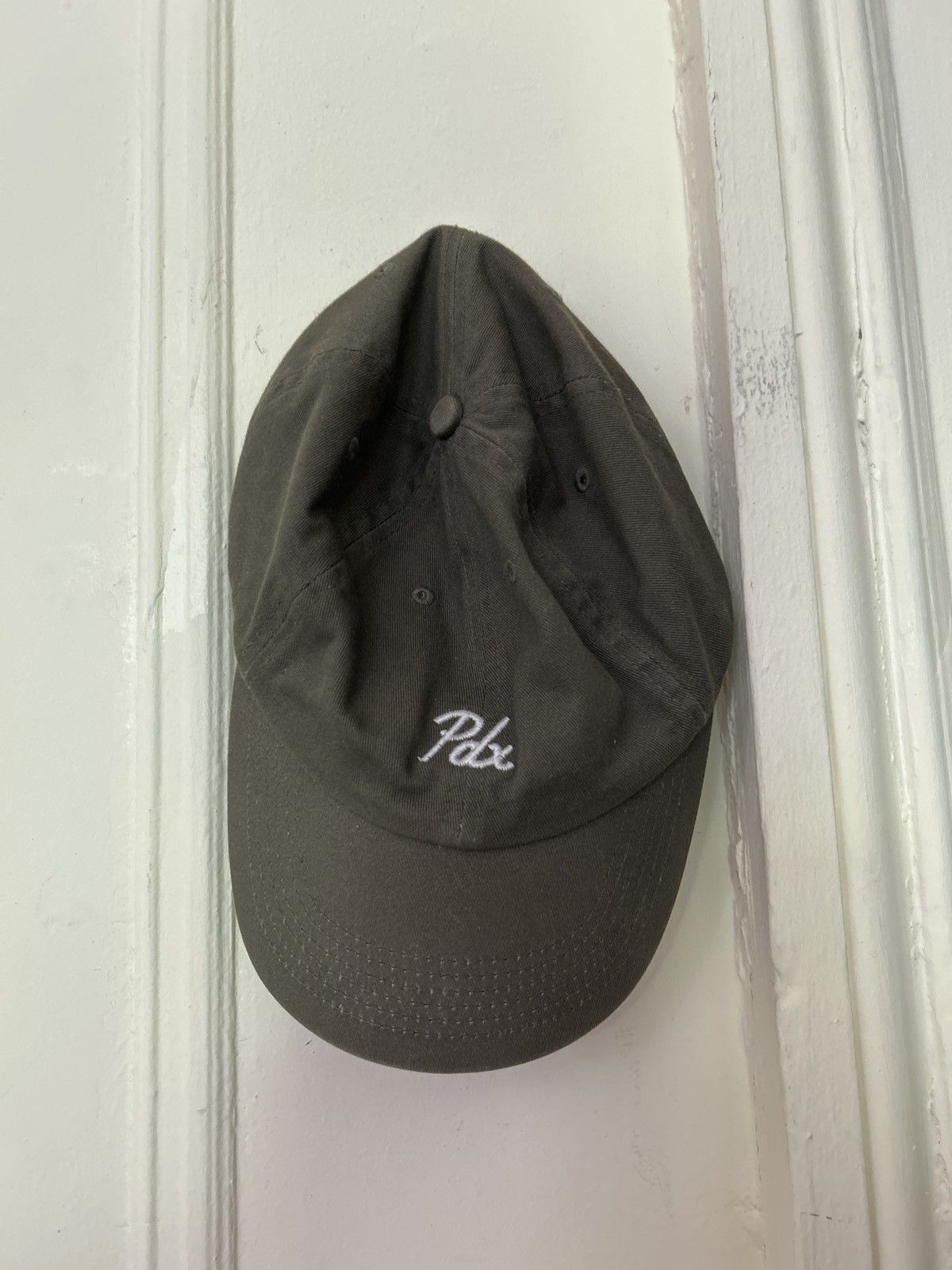 Vintage Vintage hat pdx caps Size ONE SIZE - 1 Thumbnail