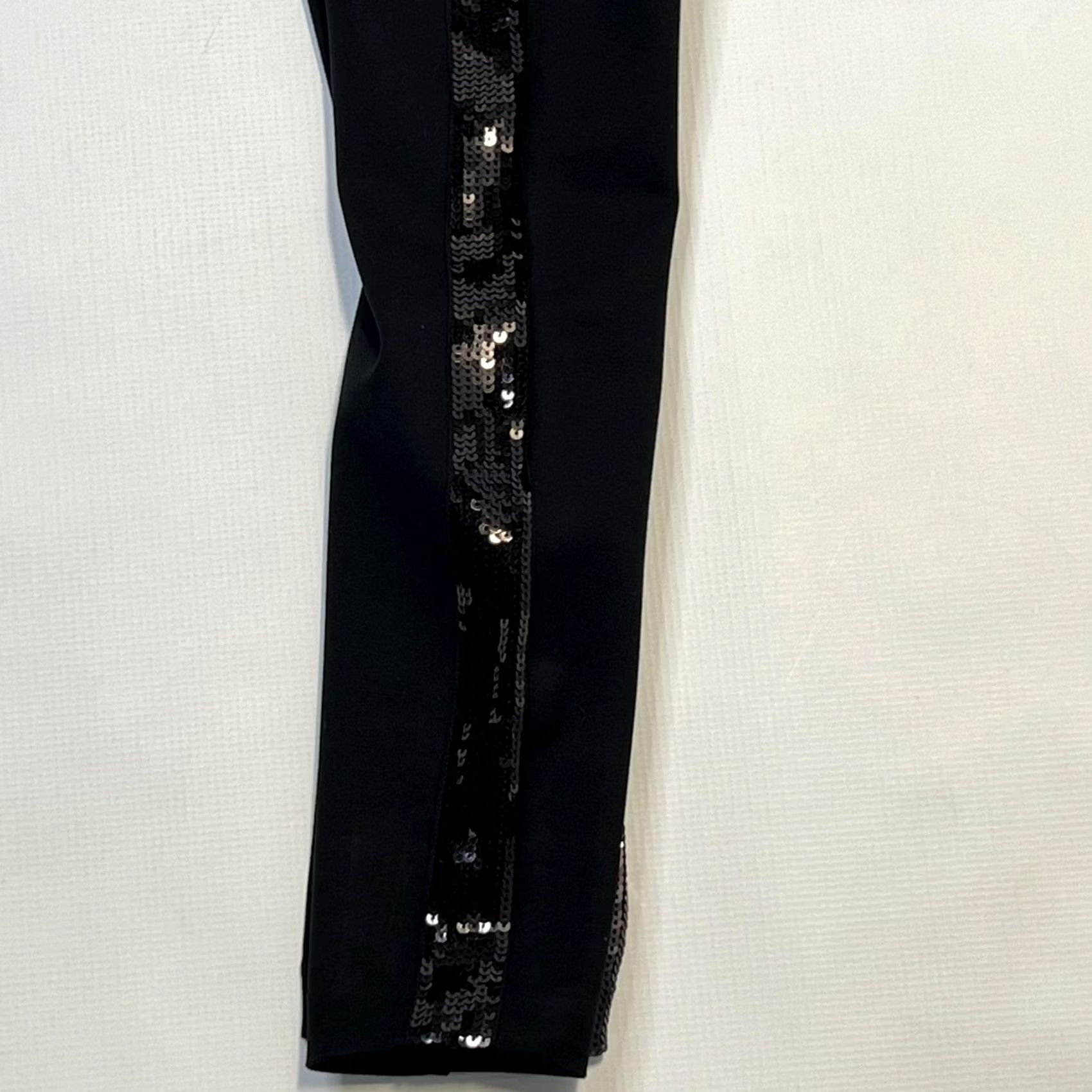 Spanx VINTAGE? No. Spanx Ponte Skinny Pants Womens XS Black Sequin Trim High Rise Stretch Slim Size 26" / US 2 / IT 38 - 3 Thumbnail