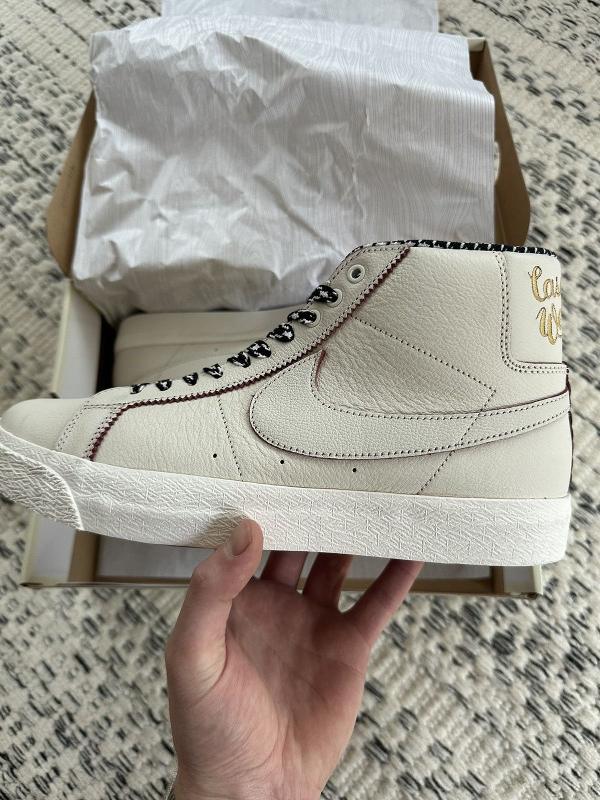 Nike Nike SB x Welcome Skateboarding Zoom Blazer Mid Size US 10.5 / EU 43-44 - 1 Thumbnail