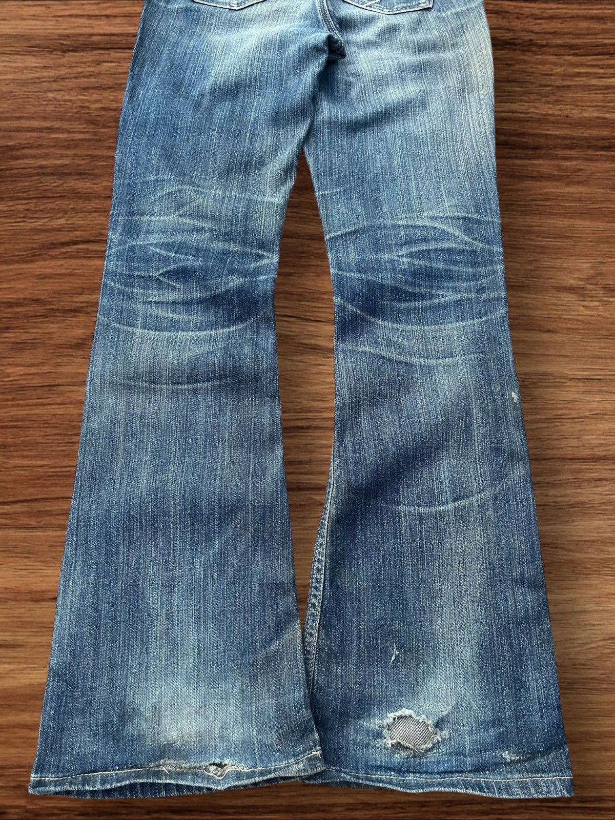 Japanese Brand Vintage Japanese Mud Washed Mid Rise Bootcut Flare Jeans Size 27" / US 4 / IT 40 - 10 Thumbnail