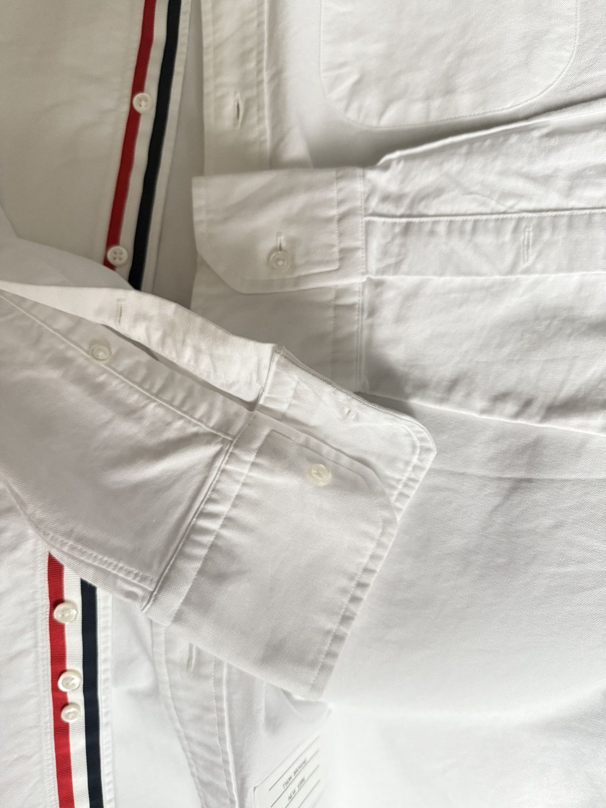 Thom Browne Thom Browne Classic Grosgrain Placket Oxford Shirt Size US L / EU 52-54 / 3 - 3 Thumbnail