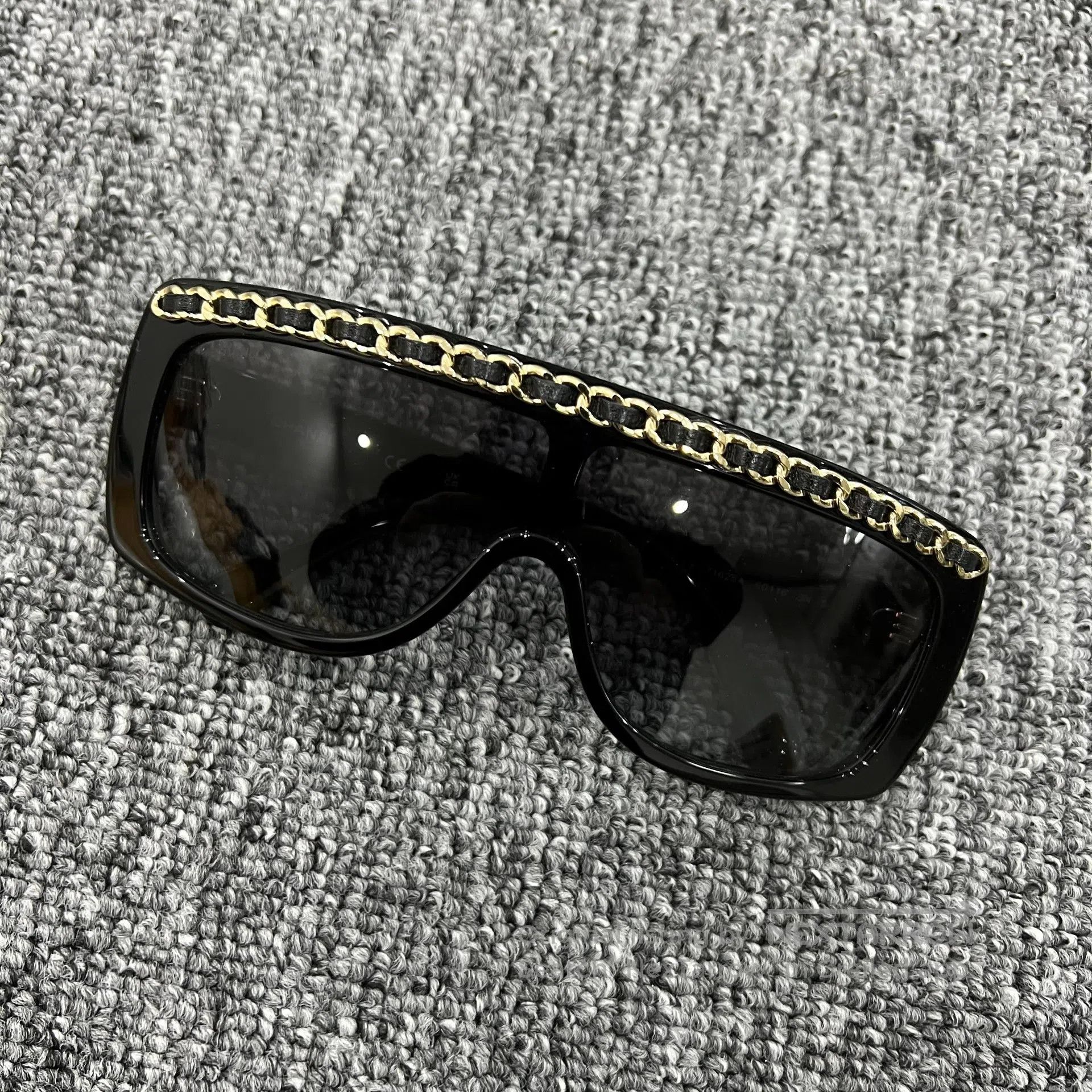 Chanel Chanel Beaded chain with double C logo sunglasses| Size ONE SIZE - 3 Thumbnail