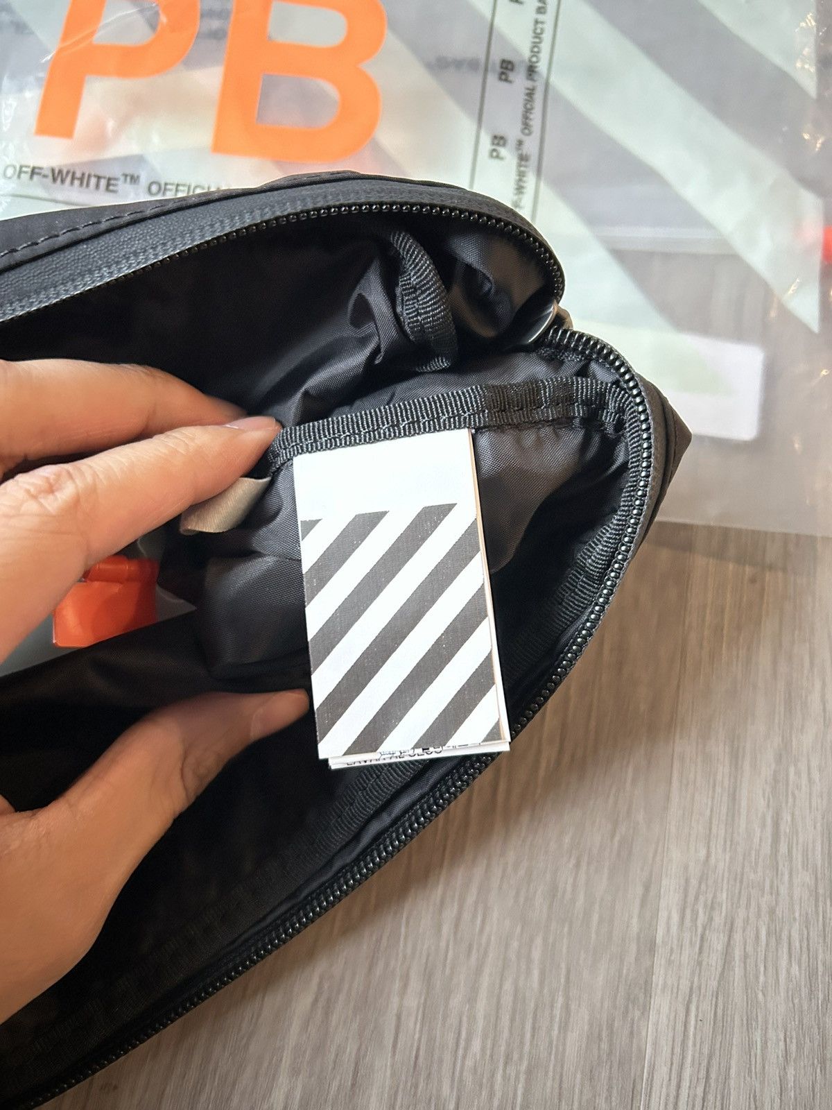 Off-White OFF-WHITE Make Up Pouch Size ONE SIZE - 10 Thumbnail