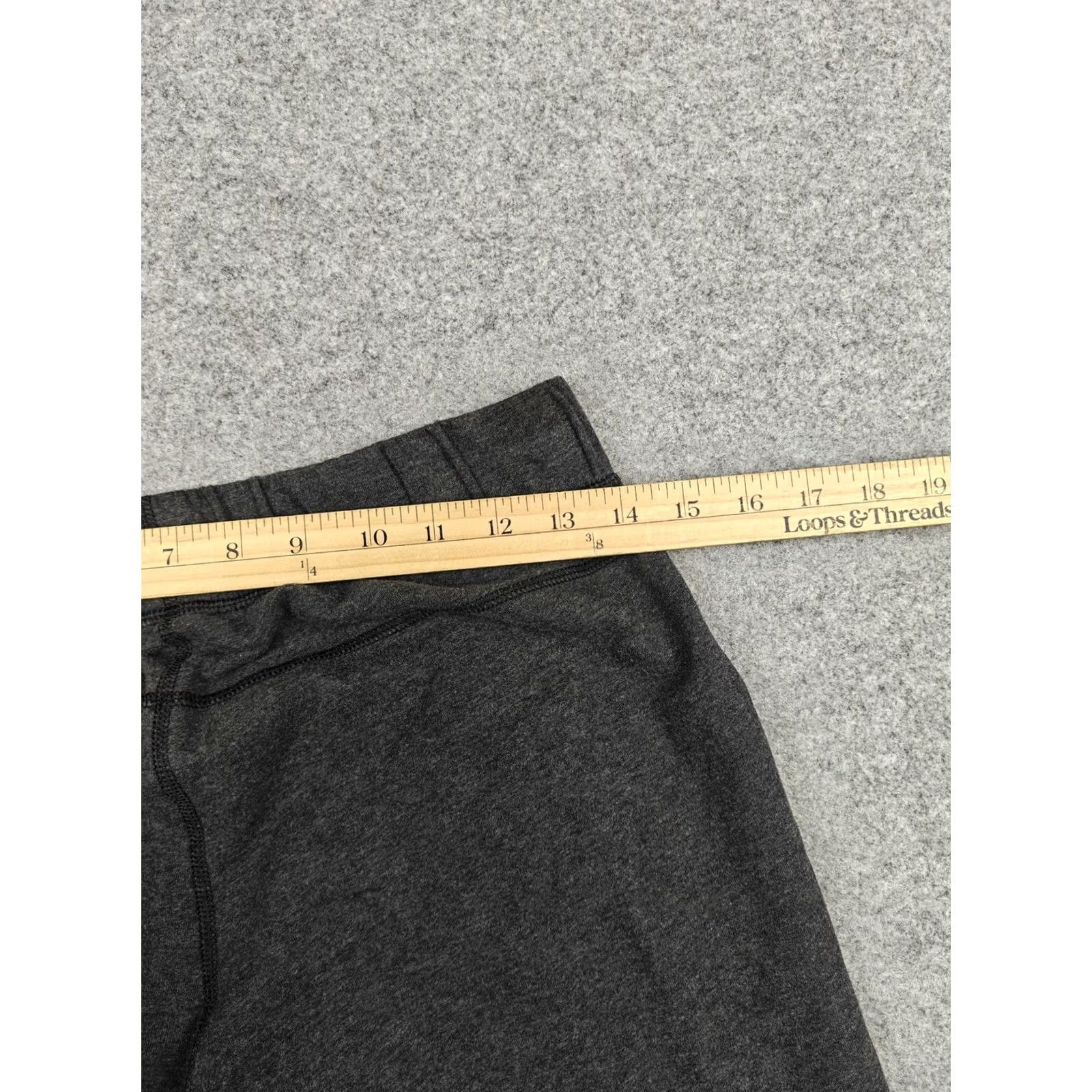 Lululemon Lululemon Pants Womens 4 Gray Fleece Lined Joggers Elastic Waist Cuffs Casual Size 27" / US 4 / IT 40 - 7 Thumbnail