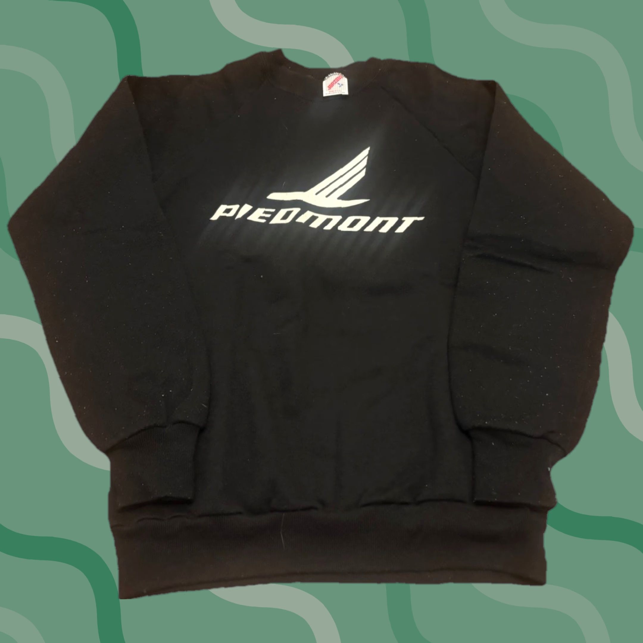 Jerzees VINTAGE Jerzees Sweatshirt 80s Piedmont Airlines Crewneck S Black Cotton Fleece Logo Mens Pullover Size S Size US S / EU 44-46 / 1 - 1 Thumbnail