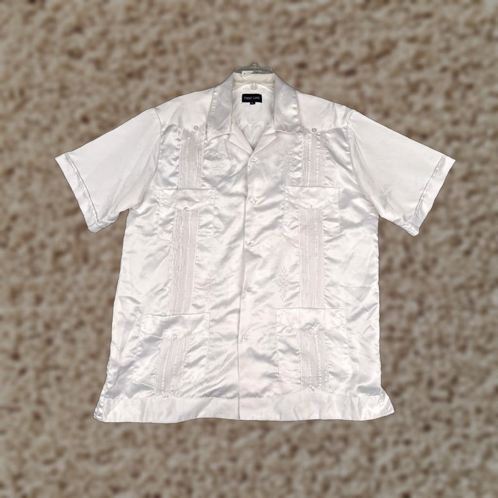 Vintage First Line Shirt Mens XL White Satin Guayabera Wedding Short Sleeve Button Up Size US XL / EU 56 / 4 - 1 Thumbnail