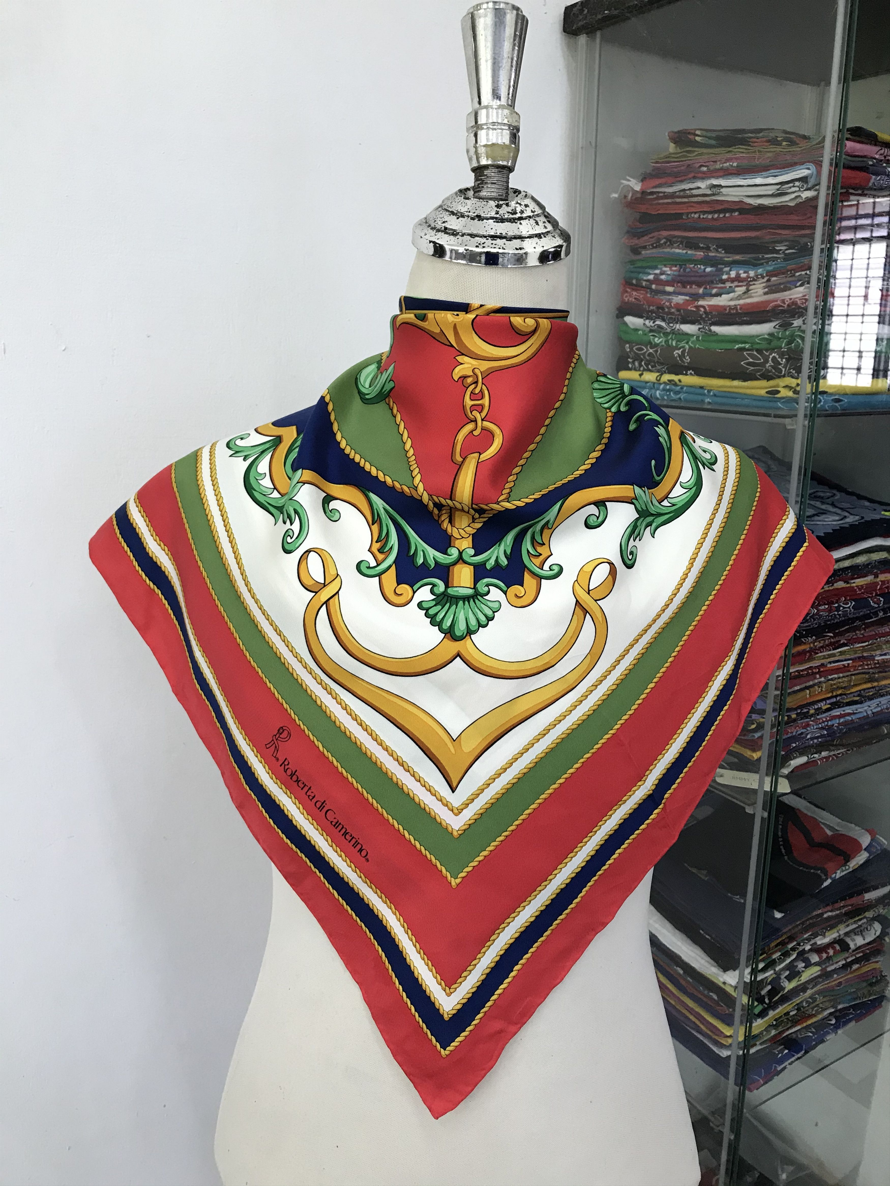 Roberta di Camerino Vintage Roberta Di Camerino Silk Scarf Size ONE SIZE - 1 Thumbnail