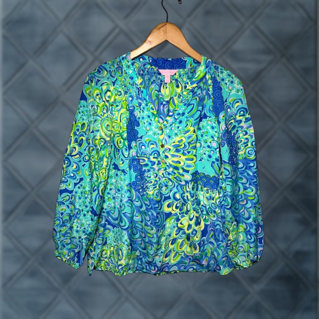 Lilly Pulitzer Blouse Womens Small Green Silk Geometric V-Neck Long Sleeve Balloon Sleeve Beachy Resort Workwear