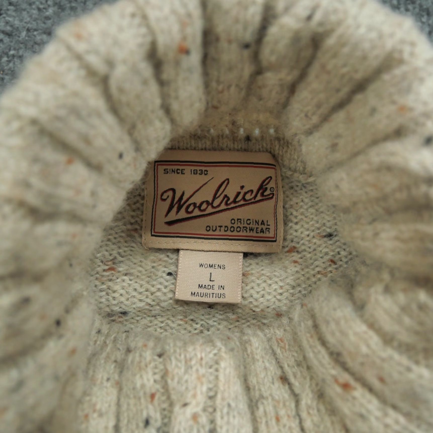 Vintage VINTAGE Woolrich Sweater Womens Large Tan Brown Turtle Neck Argyle Wool Pullover Knit Long Sleeve Size L / US 10 / IT 46 - 5 Thumbnail