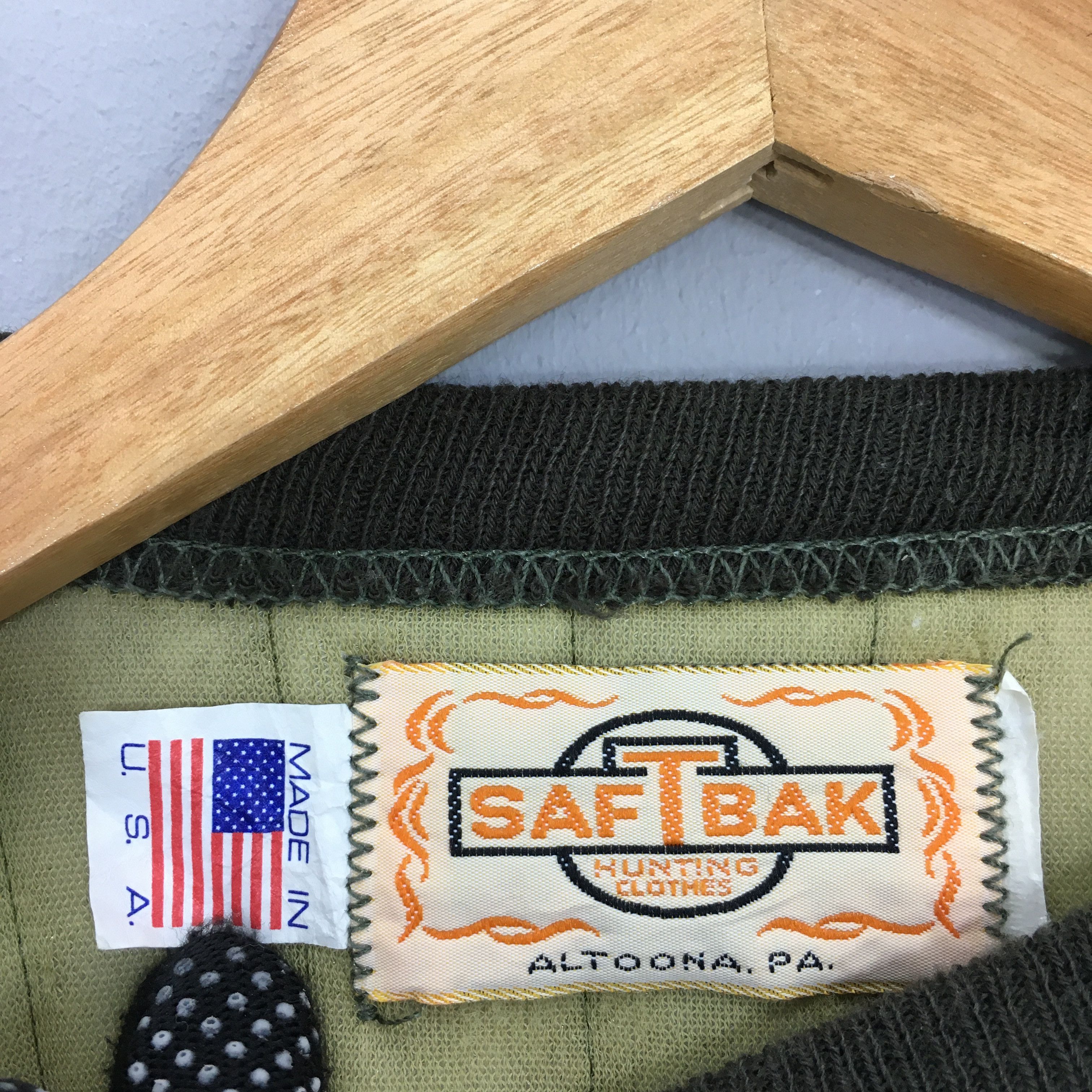 Japanese Brand Vintage 80s Saftbak Hunting Camouflage Sweatshirt Large Size US L / EU 52-54 / 3 - 6 Thumbnail