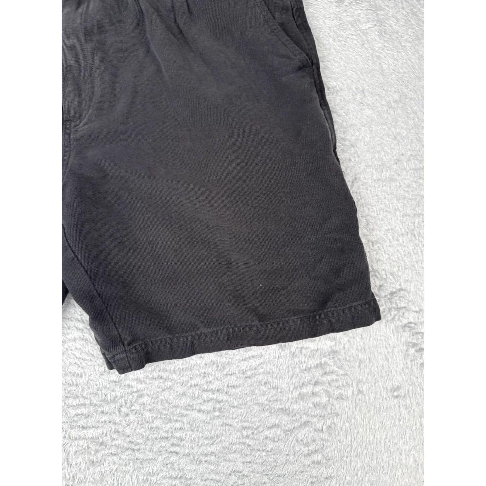 Tommy Bahama Tommy Bahama Shorts Mens 36 Black Silk Pleated Chino Relax Coconut Button Casual Size US 36 / EU 52 - 2 Thumbnail