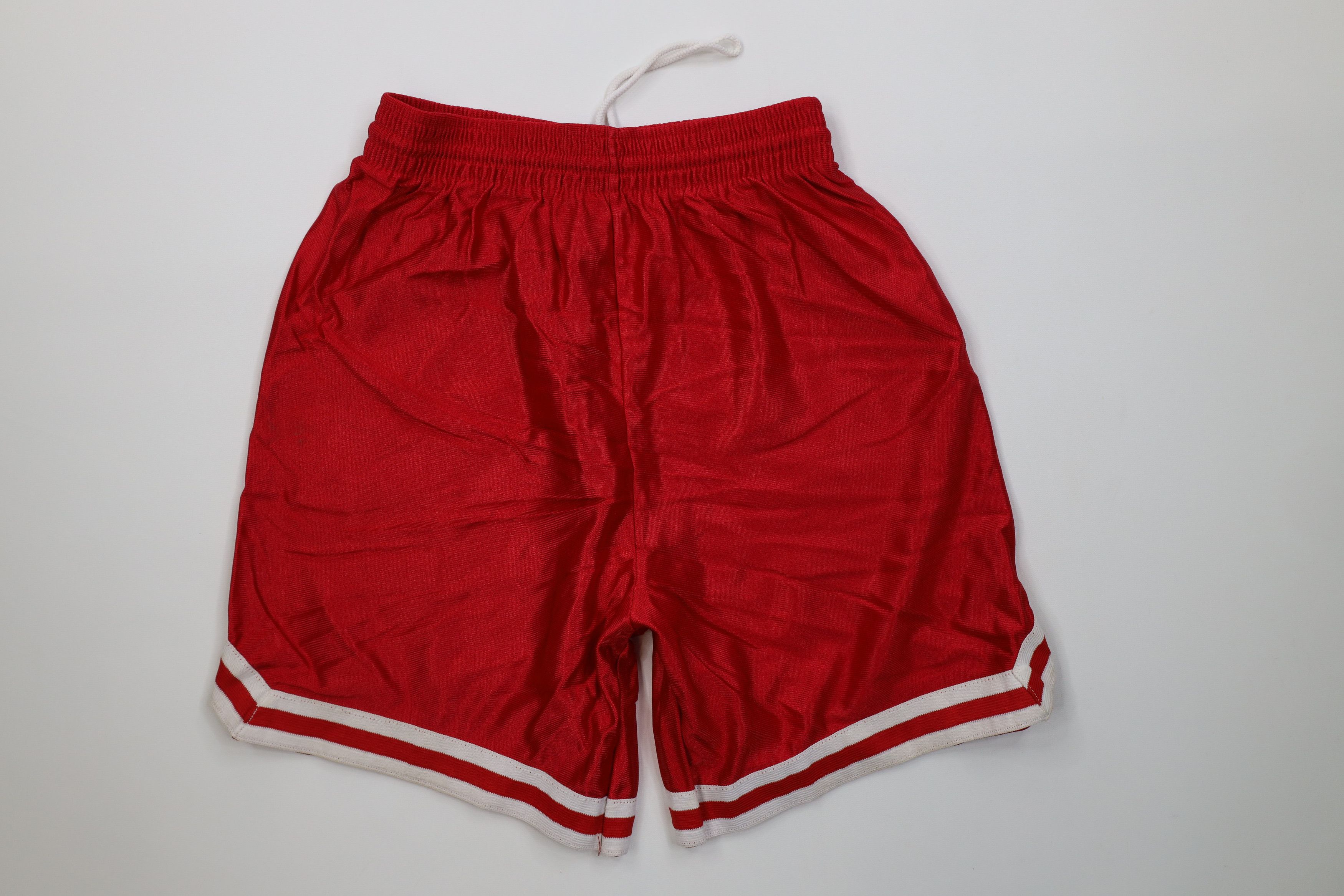 Vintage Vintage 90s Streetwear Silky Dazzle Above Knee Shorts Red Size US 30 / EU 46 - 1 Thumbnail