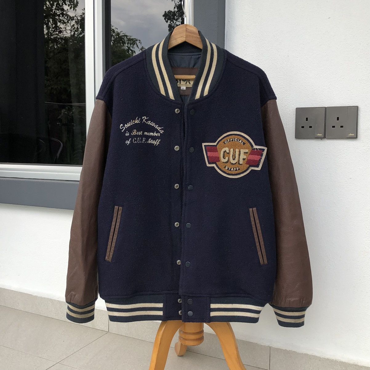 Japanese Brand Vintage C.U.F Staff Team Wool Leather Sleeve Varsity Jacket Size US M / EU 48-50 / 2 - 1 Thumbnail