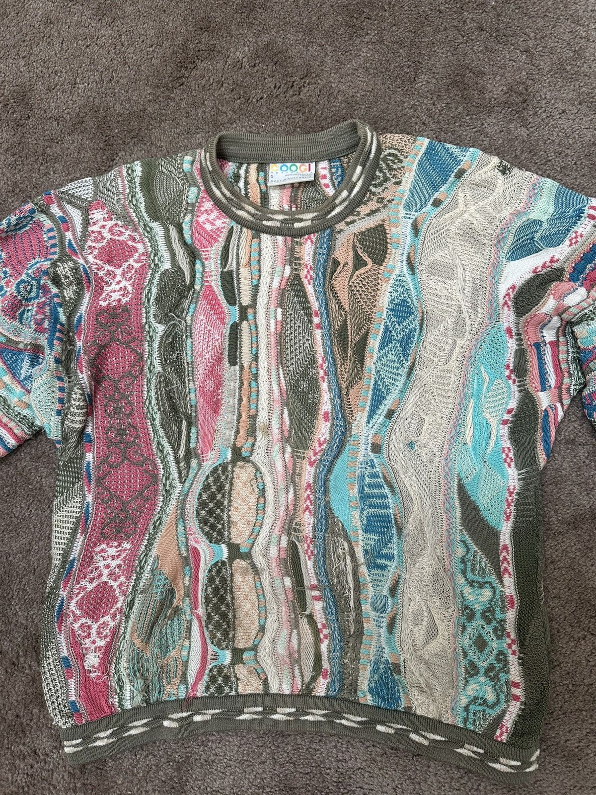 Coogi Coogi sweater small vintage Size US S / EU 44-46 / 1 - 1 Thumbnail