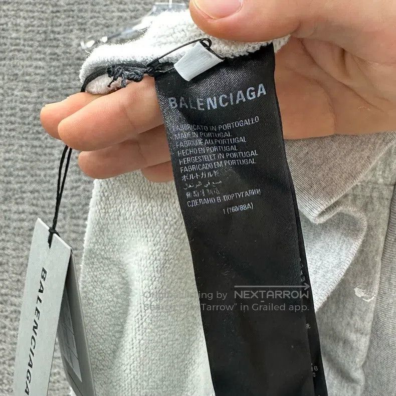Balenciaga Balenciaga Colorful logo distressed hoodie Size US S / EU 44-46 / 1 - 4 Thumbnail
