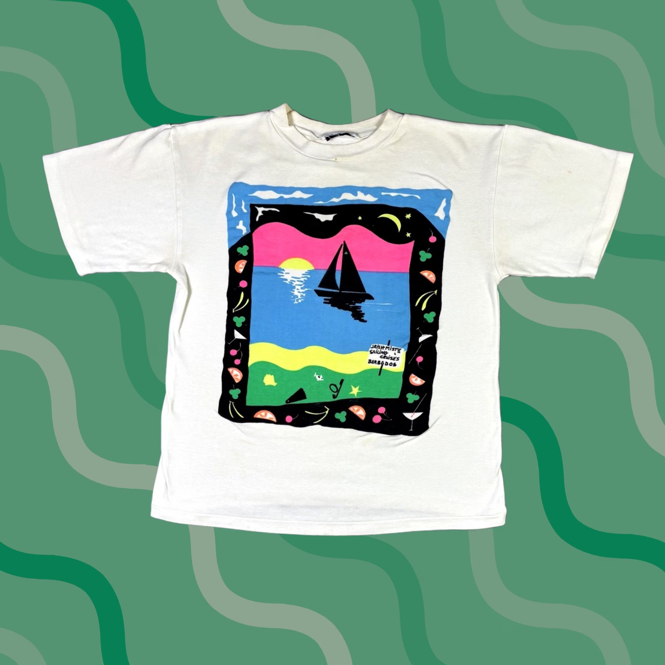 Vintage VINTAGE Barbados Beach T-Shirt Shirt Men S White Cotton Graphic Print Art 80s 90s Size US S / EU 44-46 / 1 - 1 Thumbnail