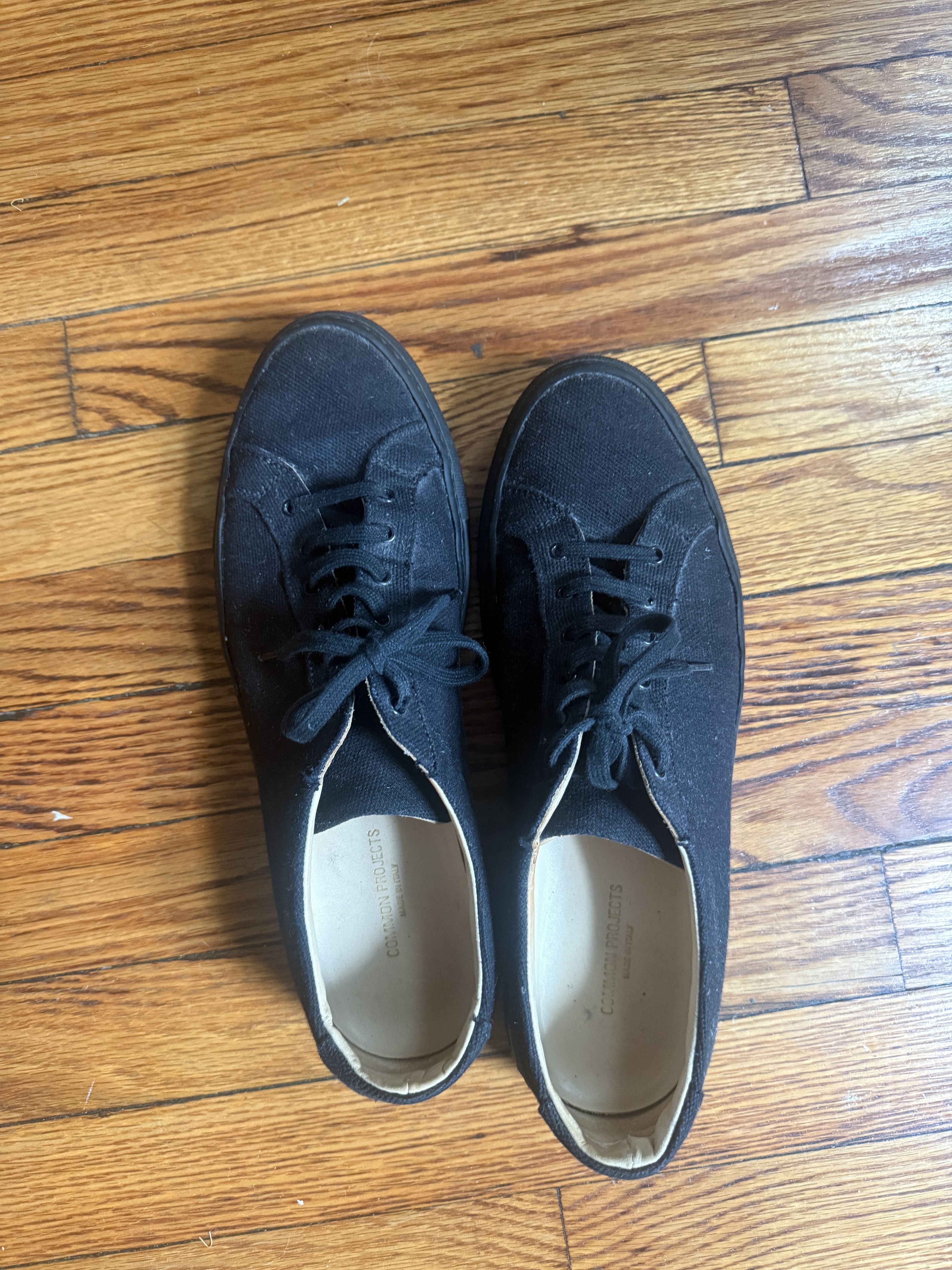 Common Projects Rare Common projects canvas low top sneakers Size US 9 / EU 42 - 1 Thumbnail
