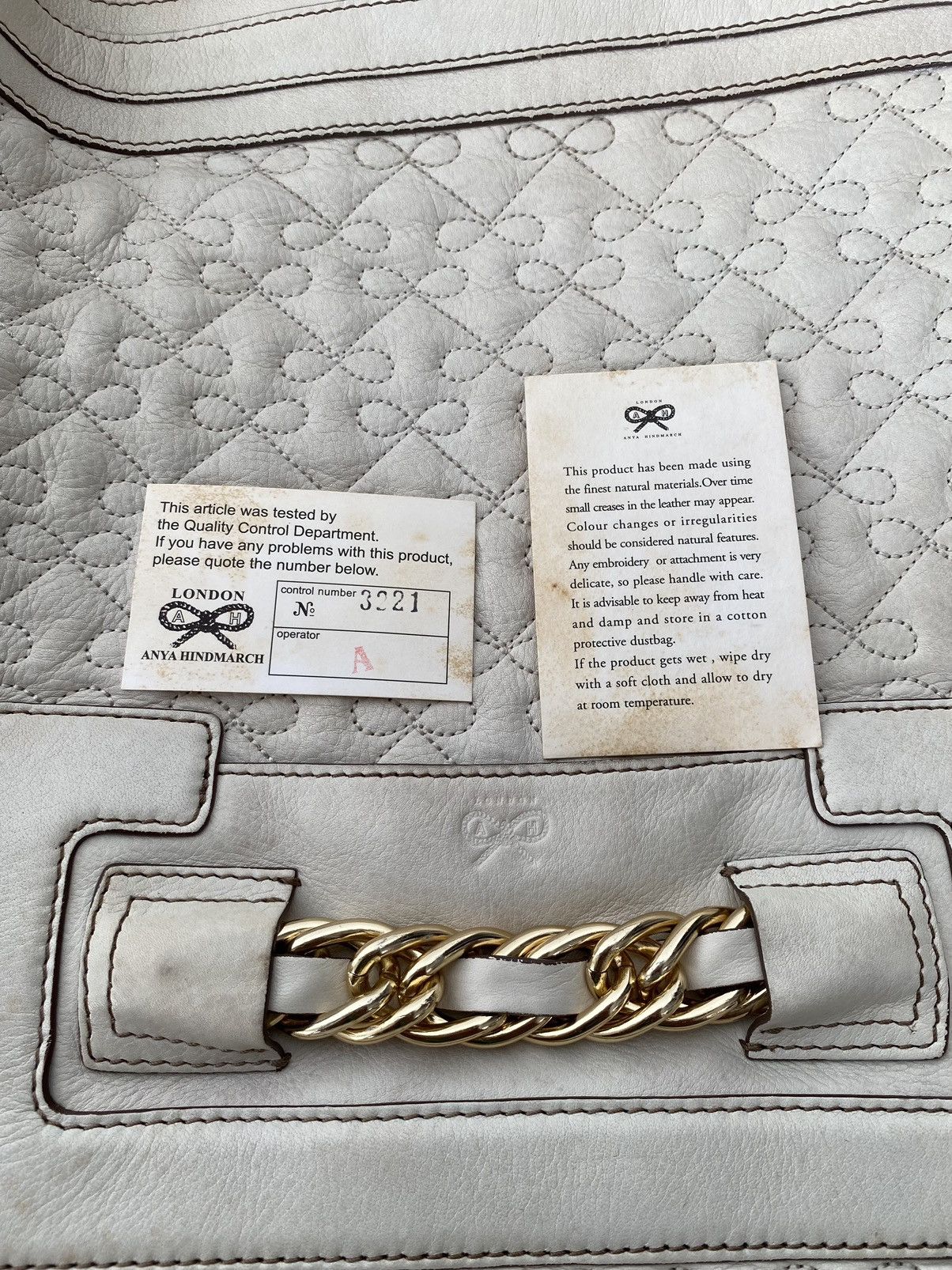 Anya Hindmarch Anya Hindmarch White Leather Chain Link Handle Bag Size ONE SIZE - 8 Thumbnail
