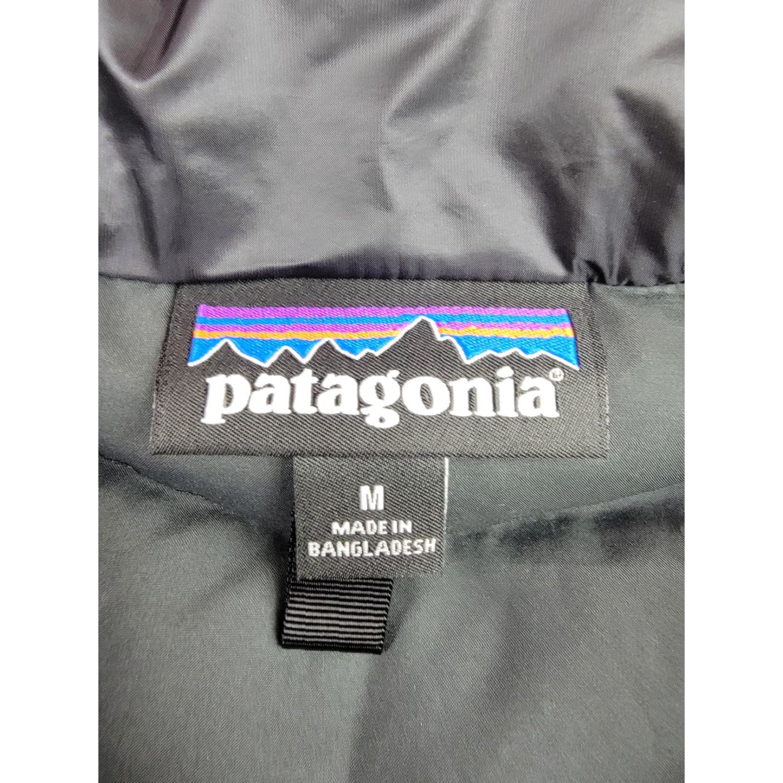 Patagonia Patagonia Vest Womens M Black Quilted Down Puffer Asym Zip Front Collared Oh Outdoor Exterior Nylon Shell Lining Zip Pockets Size M / US 6-8 / IT 42-44 - 2 Thumbnail