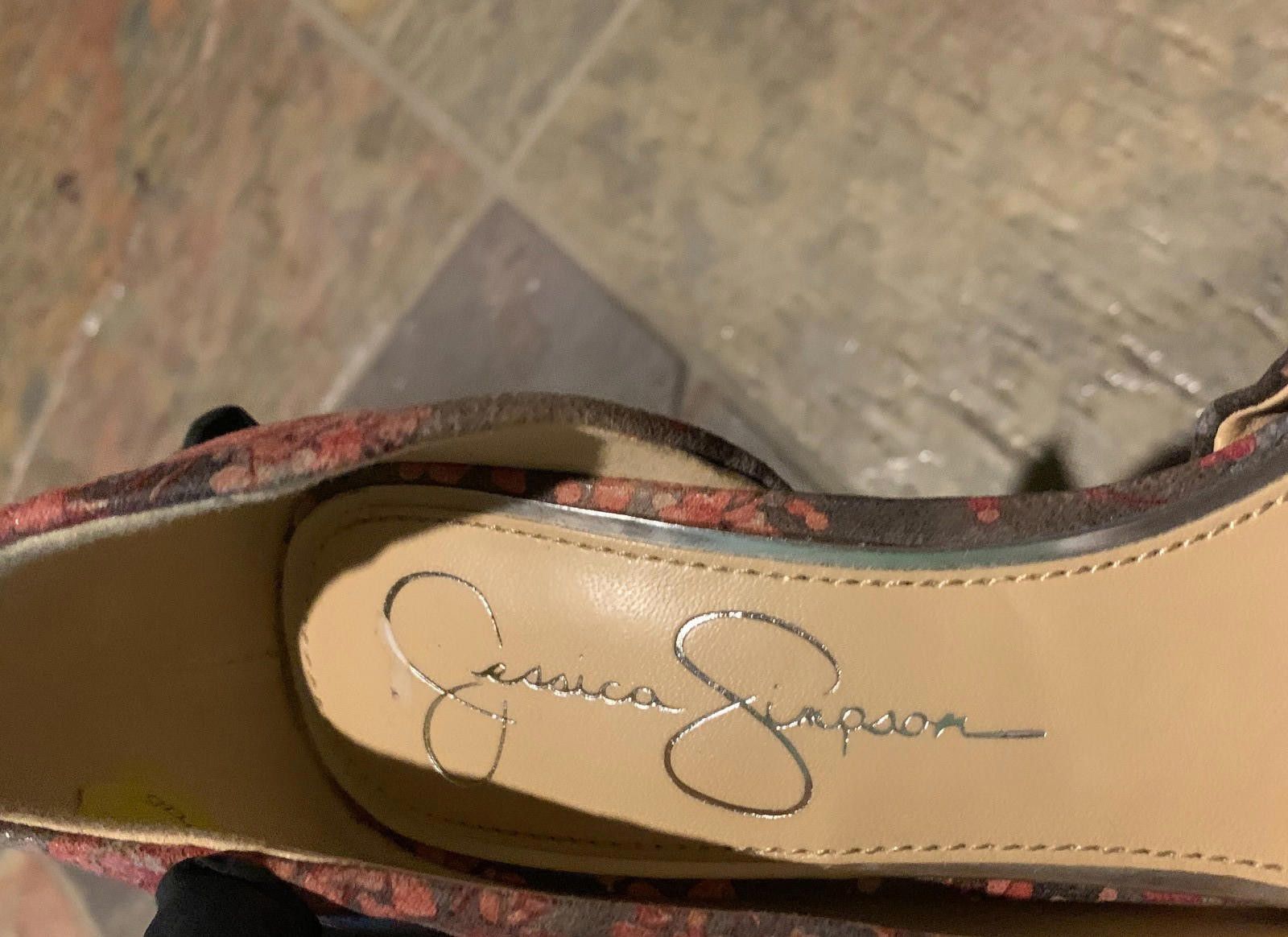 Designer Jessica Simpson JP-Livvy Floral Sz 7.5M 3.5" High Heels G101 Size US 7.5 / IT 37.5 - 7 Thumbnail