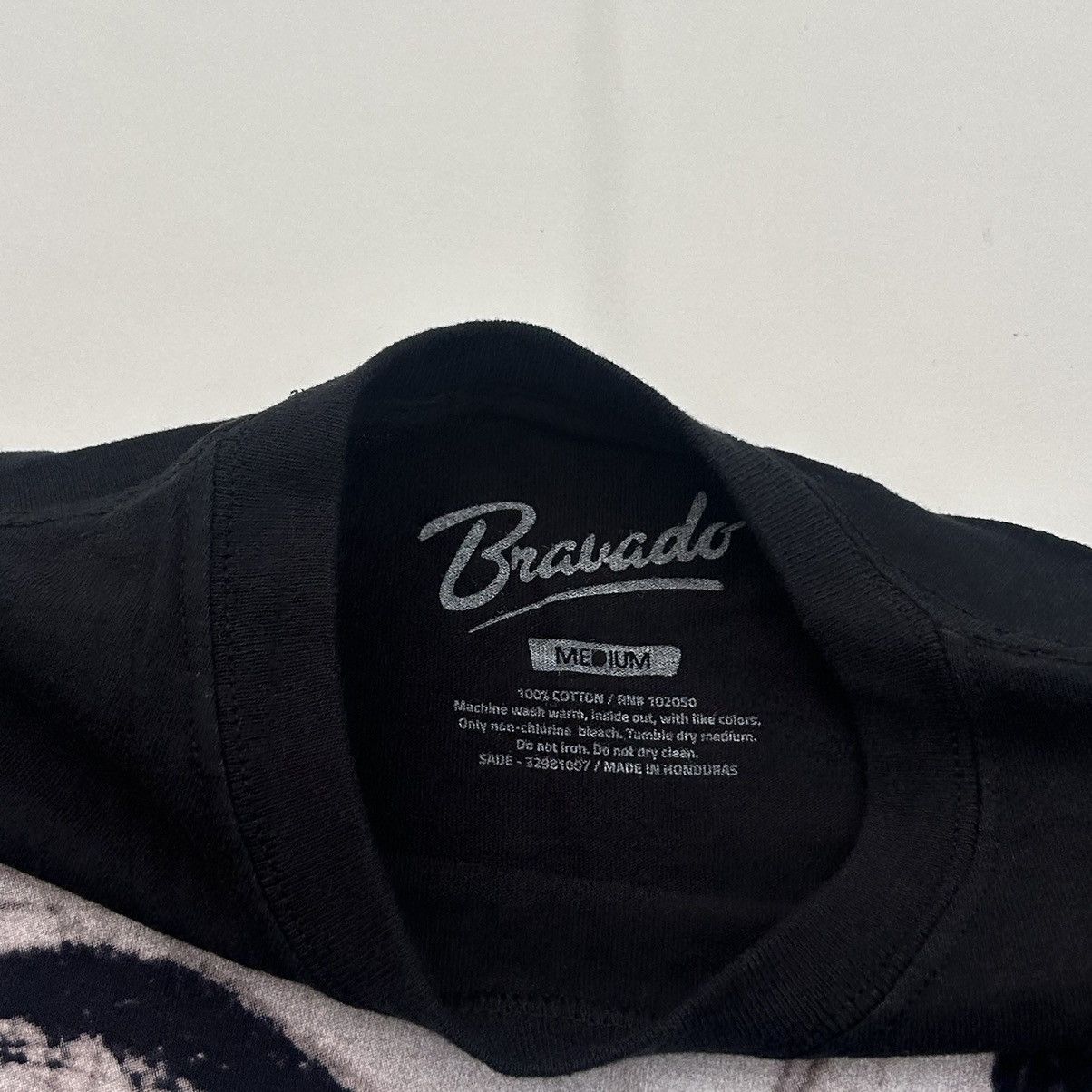 Bravado Sade Smooth Operator Black Graphic T Shirt Size Men’s M Size US M / EU 48-50 / 2 - 4 Thumbnail