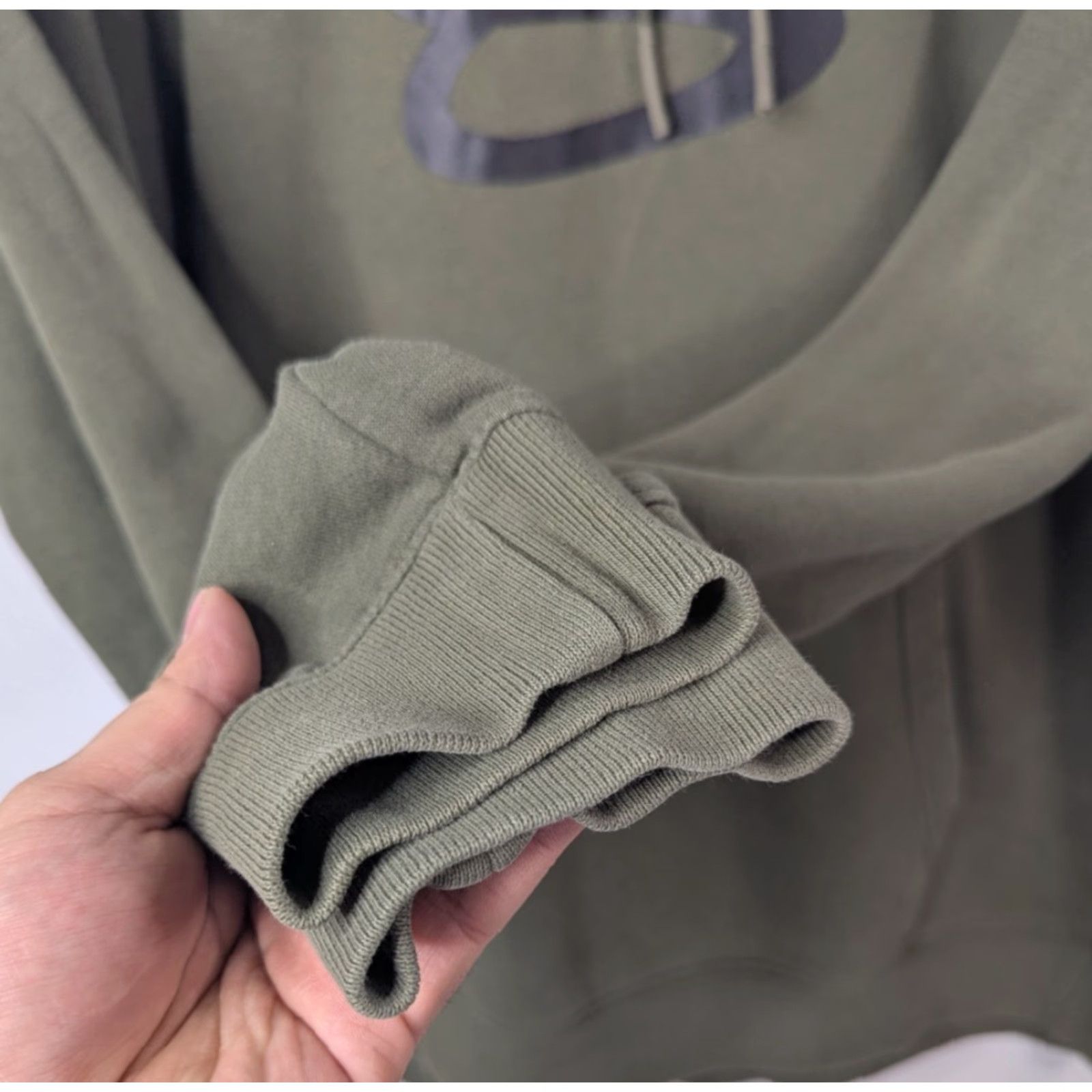 Under Armour Under Armour Mens Green Hoodie Drawstring Pockets Big Splash Clearance? (Note: Must be from original words only and no additions) Size US L / EU 52-54 / 3 - 3 Thumbnail