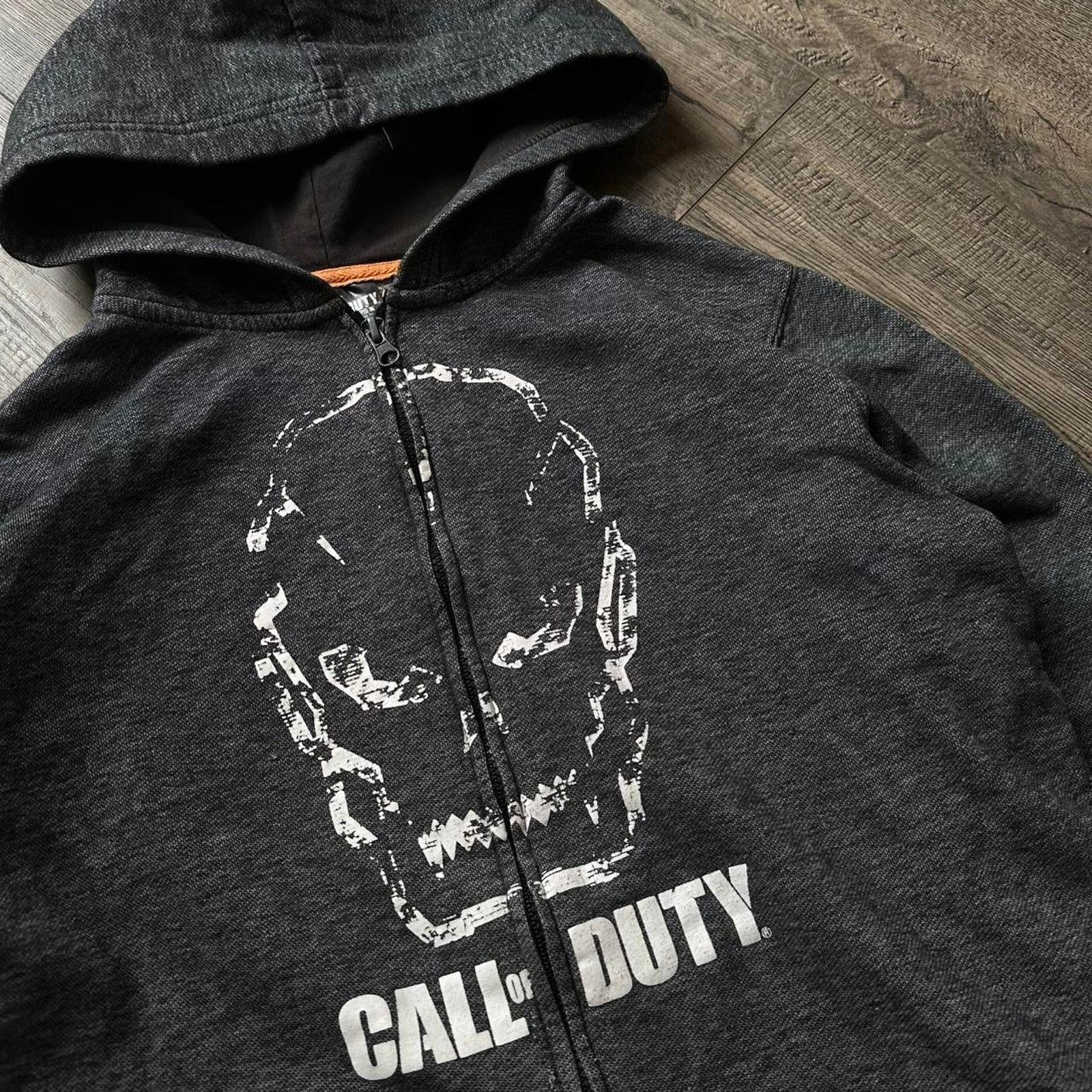 Vintage Vintage Y2K Call Of Duty Black Ops 3 Skull Hoodie Zip Up Size US S / EU 44-46 / 1 - 3 Thumbnail
