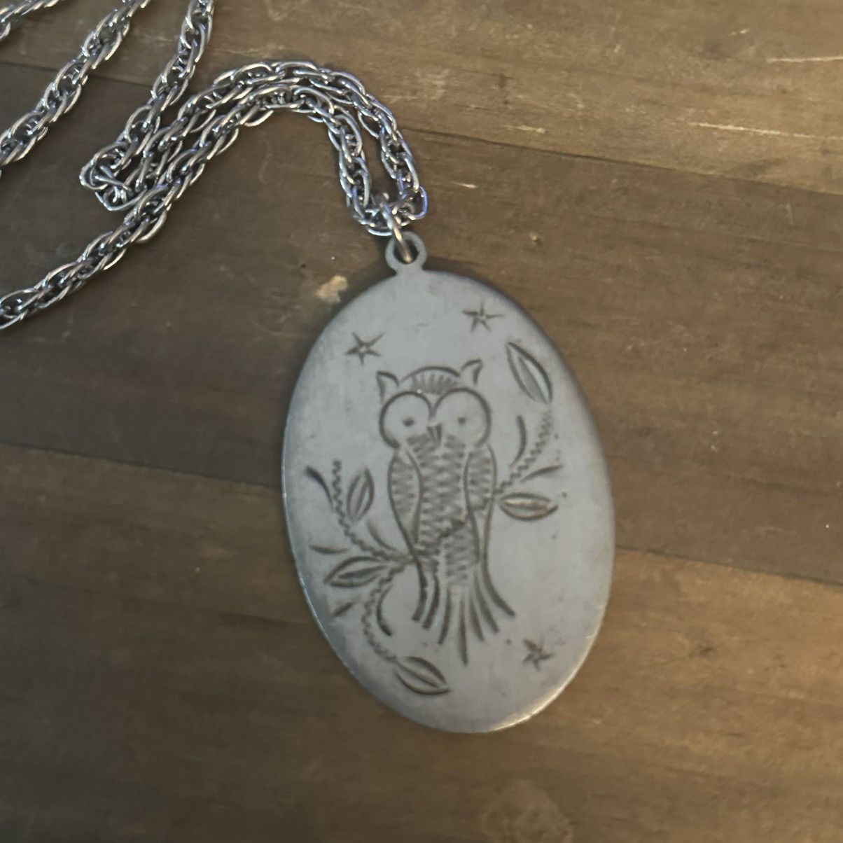 Vintage Vintage Heritage Pewter oval sketched owl pendant necklace Size ONE SIZE - 3 Thumbnail