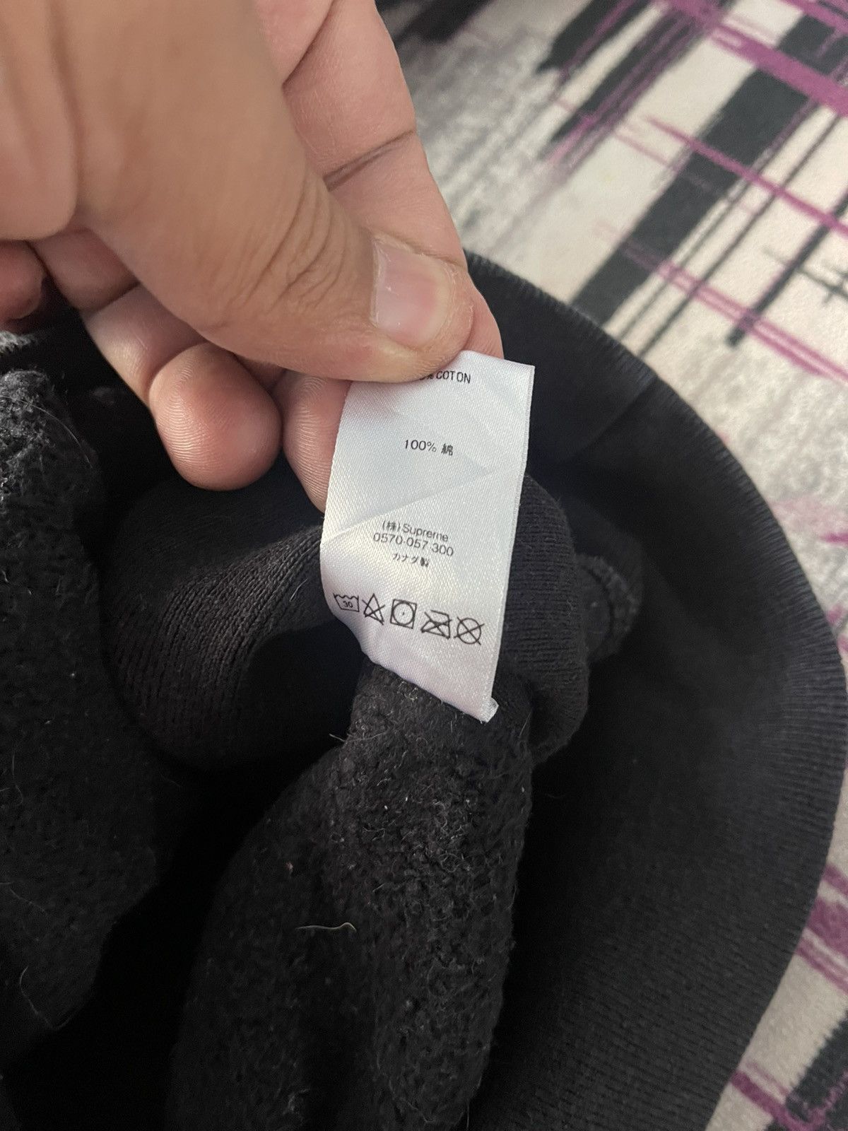 Supreme VINTAGE FW18 SUPREME SWAROVSKI ( S) LOGO HOODIE VERY RARE Size US M / EU 48-50 / 2 - 9 Thumbnail