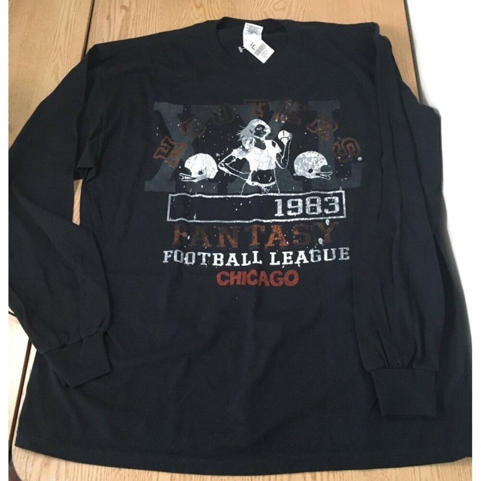 Other New Mens Hooters Long Sleeve T-shirt Chicago Football XL Size US XL / EU 56 / 4 - 1 Thumbnail