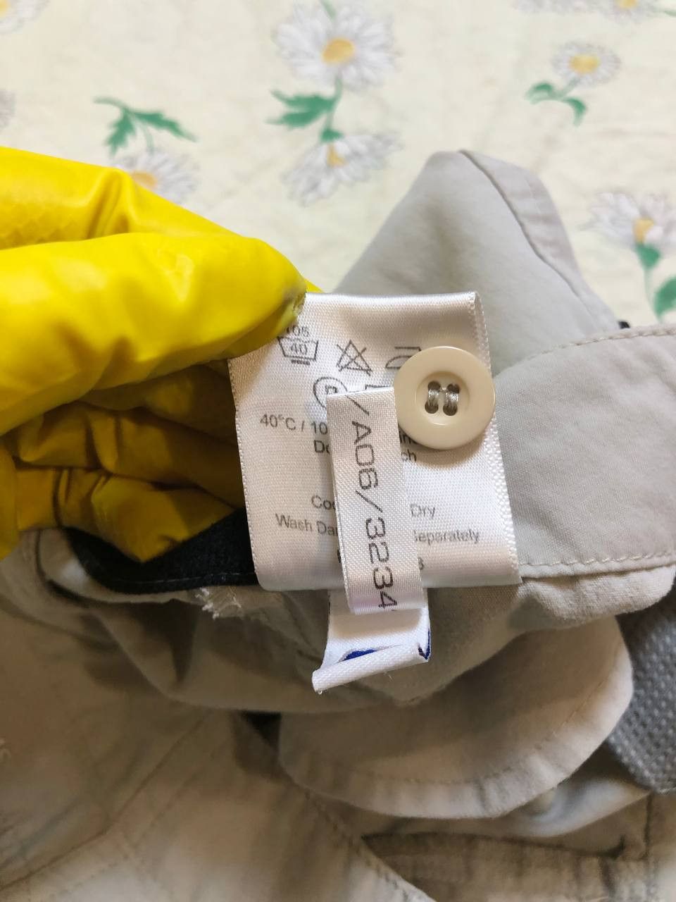 Berghaus Berghaus Women Odyssey Trousers Hiking Pants Camping Size 28" / US 6 / IT 42 - 16 Thumbnail