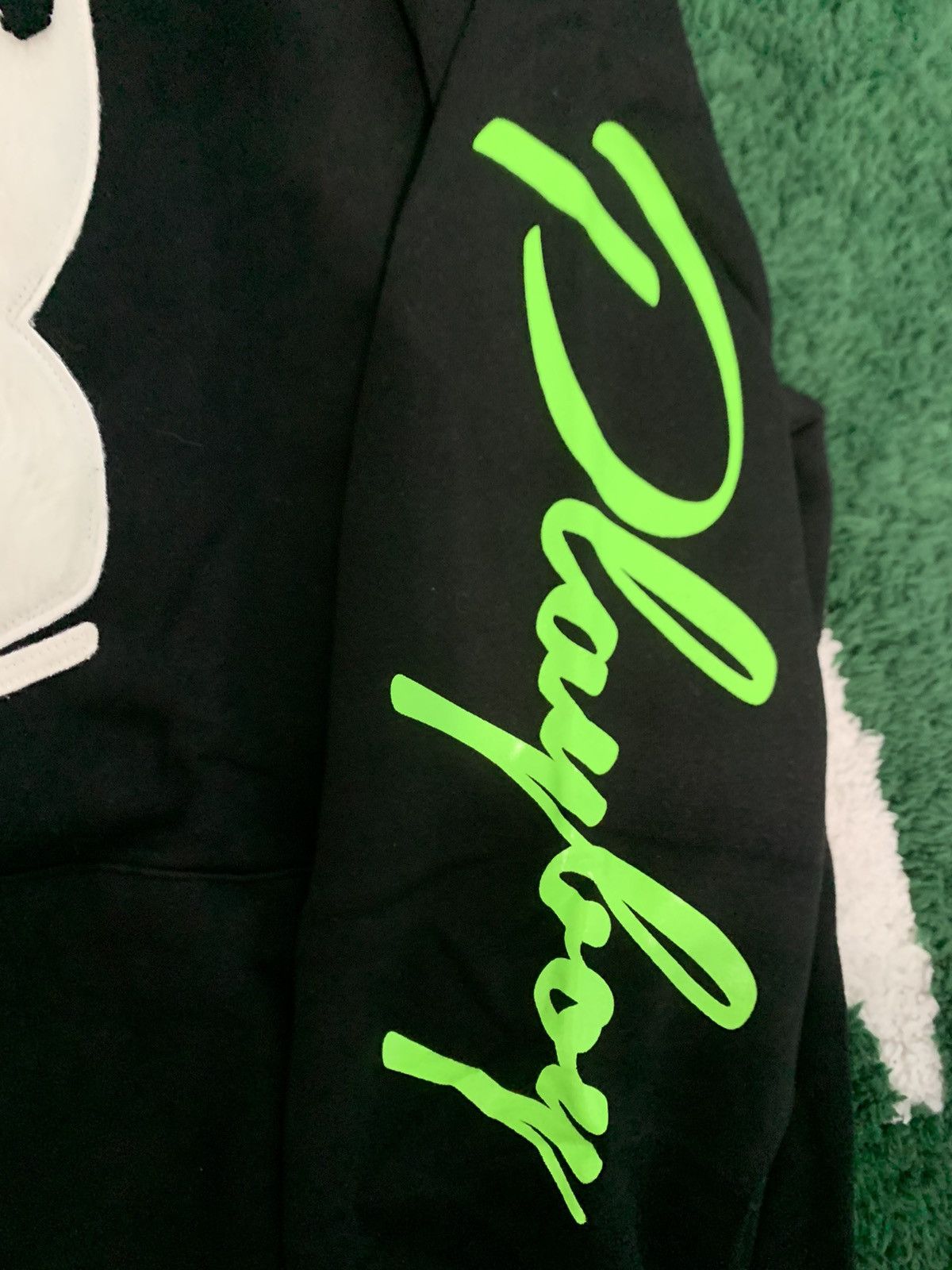 Pacsun × Playboy Playboy x PacSun Furry Logo Hoodie Sz.L Size US L / EU 52-54 / 3 - 5 Thumbnail