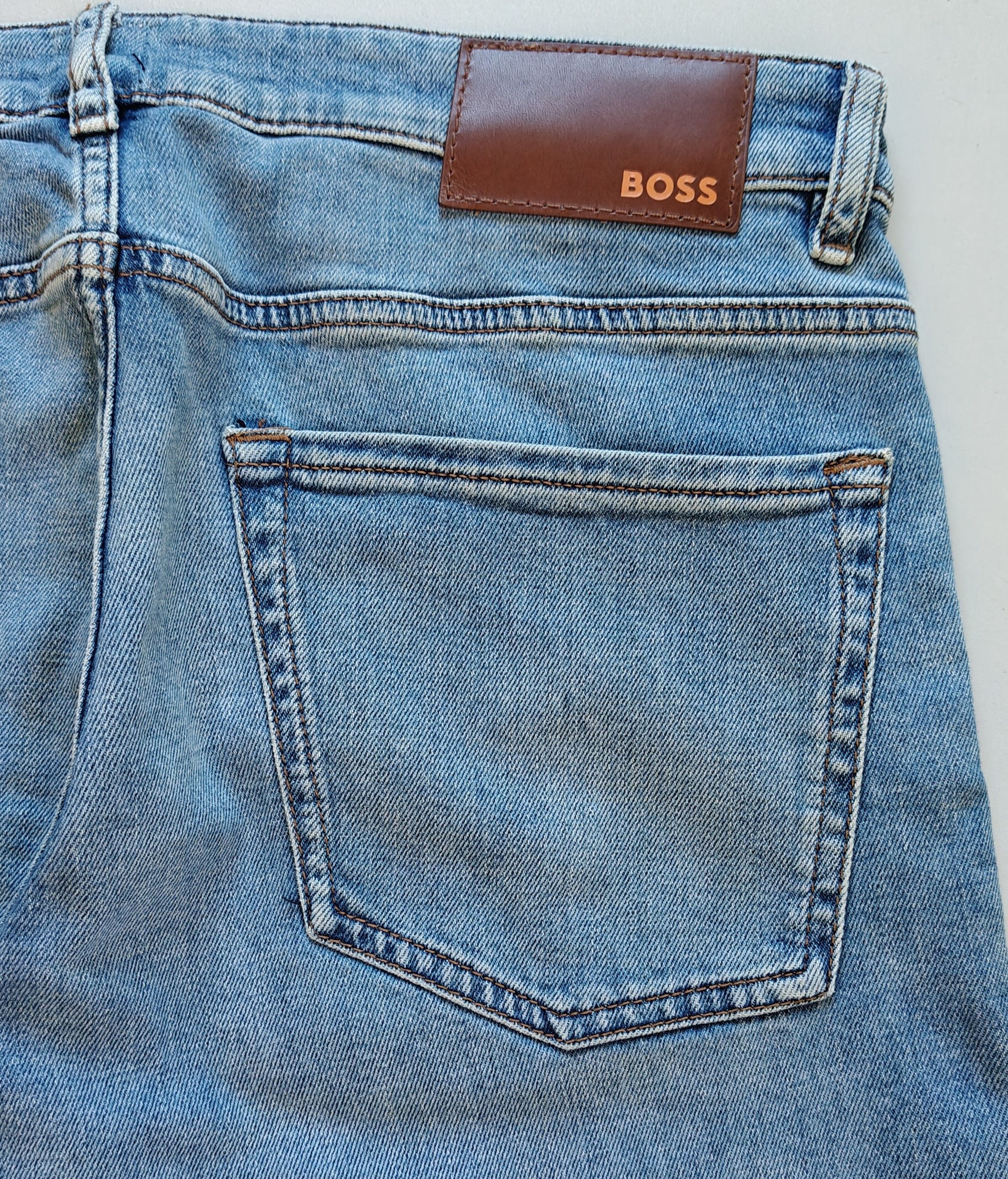 Hugo Boss HUGO BOSS RE.MAINE Regular fit Jeans Free Shipping T/6107 Size US 33 - 5 Thumbnail