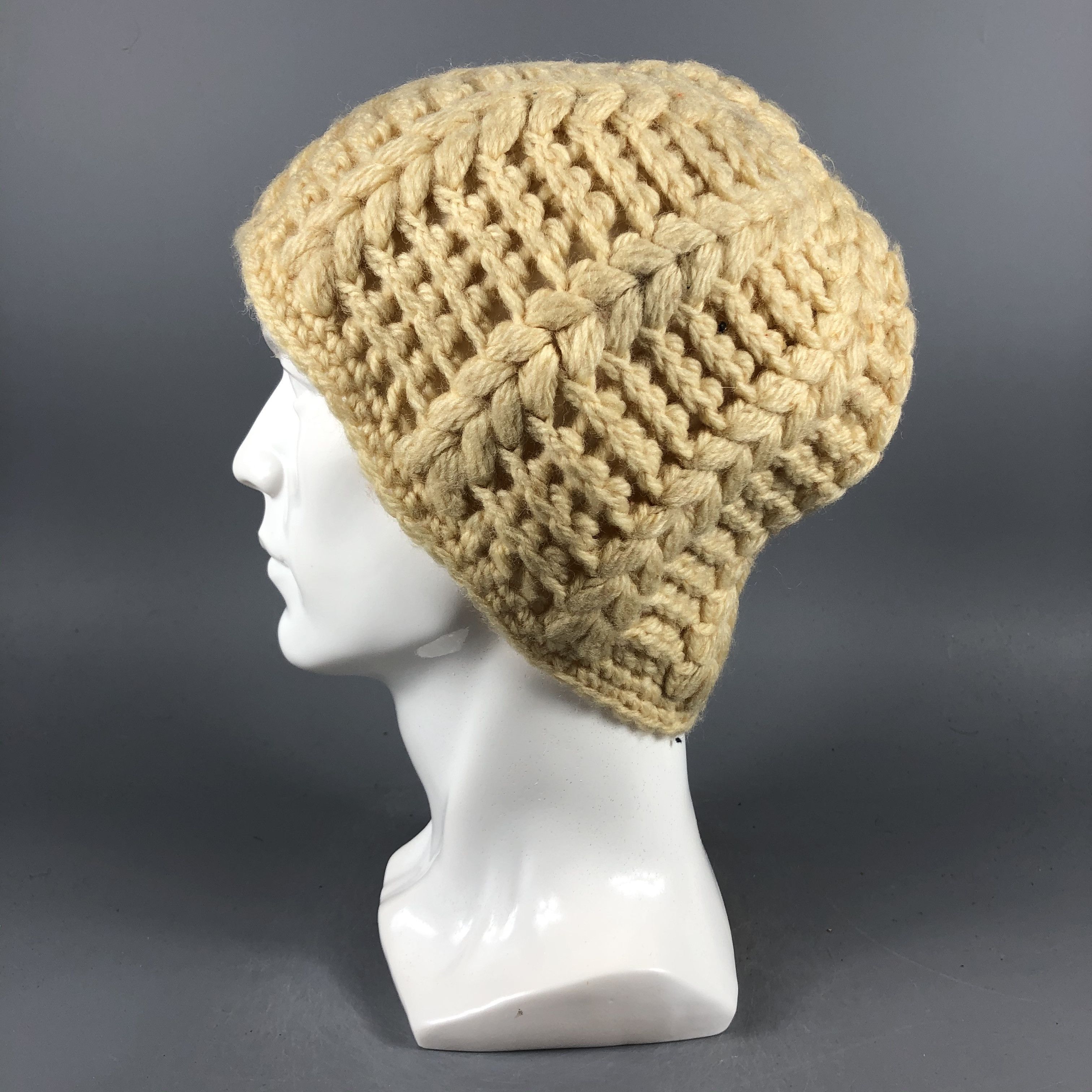 Aran Isles Knitwear × Vintage Womens Aran Isle Knit Beanie Snow Hat Snow Cap -D1159 Size ONE SIZE - 1 Thumbnail