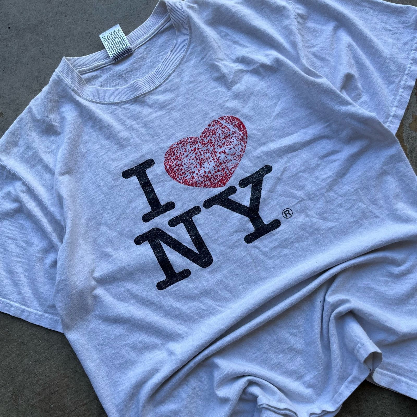 Vintage VINTAGE I HEART NEW YORK WHITE TEE SHIRT LARGE FADED Size US L / EU 52-54 / 3 - 2 Thumbnail