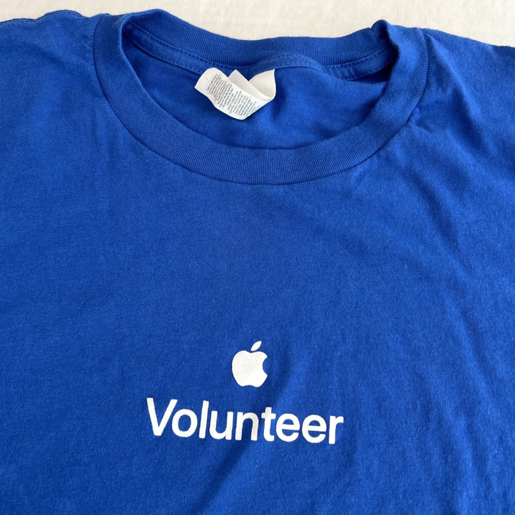 Apple VINTAGE Apple Mac Store Logo Employee? Shirt Adult L Blue Size US L / EU 52-54 / 3 - 2 Thumbnail