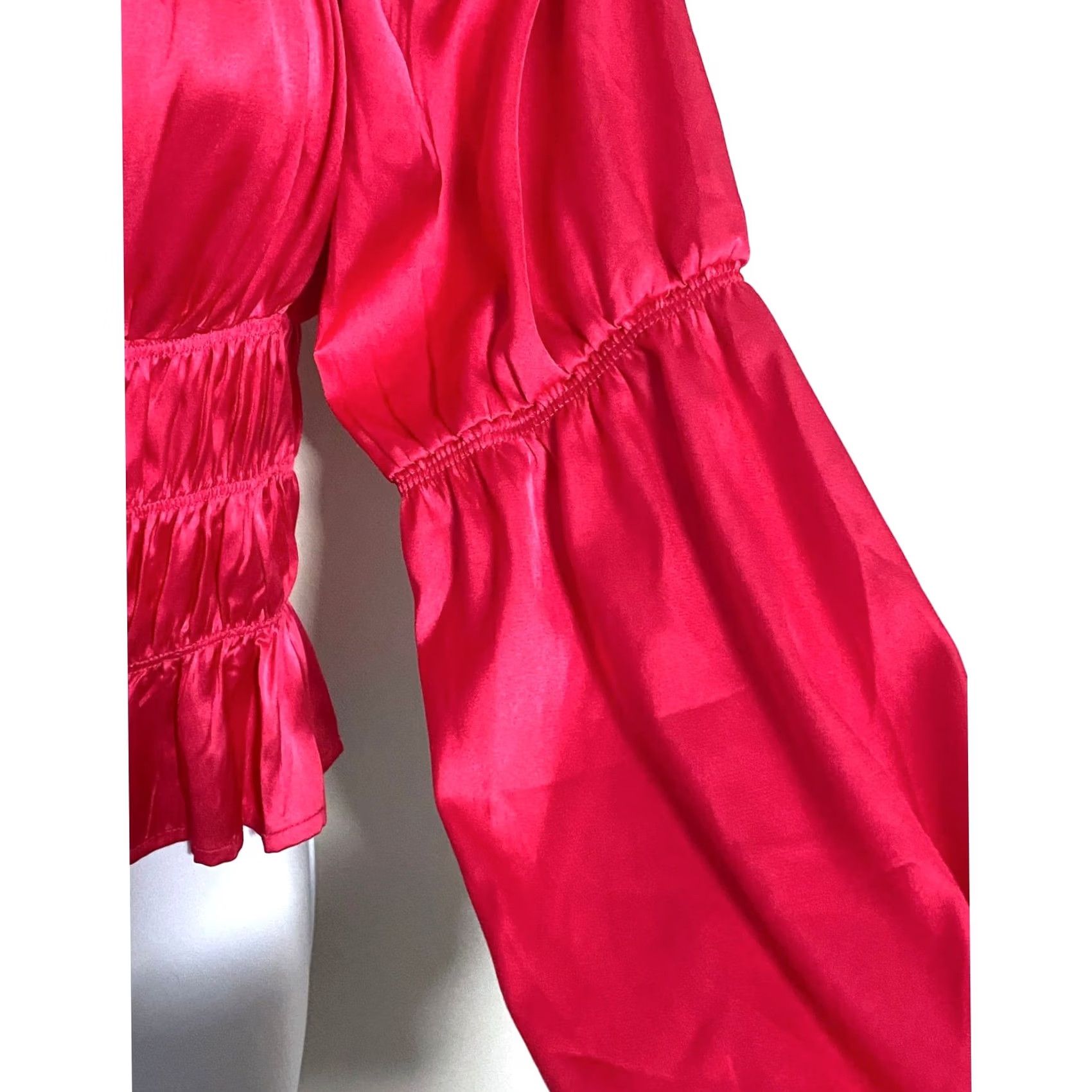 Forever 21 FOREVER 21 Blouse Shirt M Pink Peasant Ruched Long Sleeve Coquette Milkmaid Boho NWT Women Satin Regular Slim Fit Shirt Women Size M / US 6-8 / IT 42-44 - 4 Thumbnail