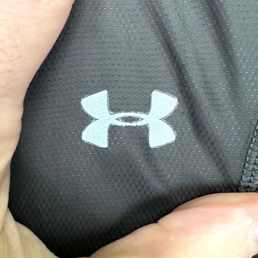 Under Armour Under Armour Jacket Women Large ColdGear Grey Full Zip Hooded Running Semi Fitted Shirt? Size L / US 10 / IT 46 - 6 Thumbnail
