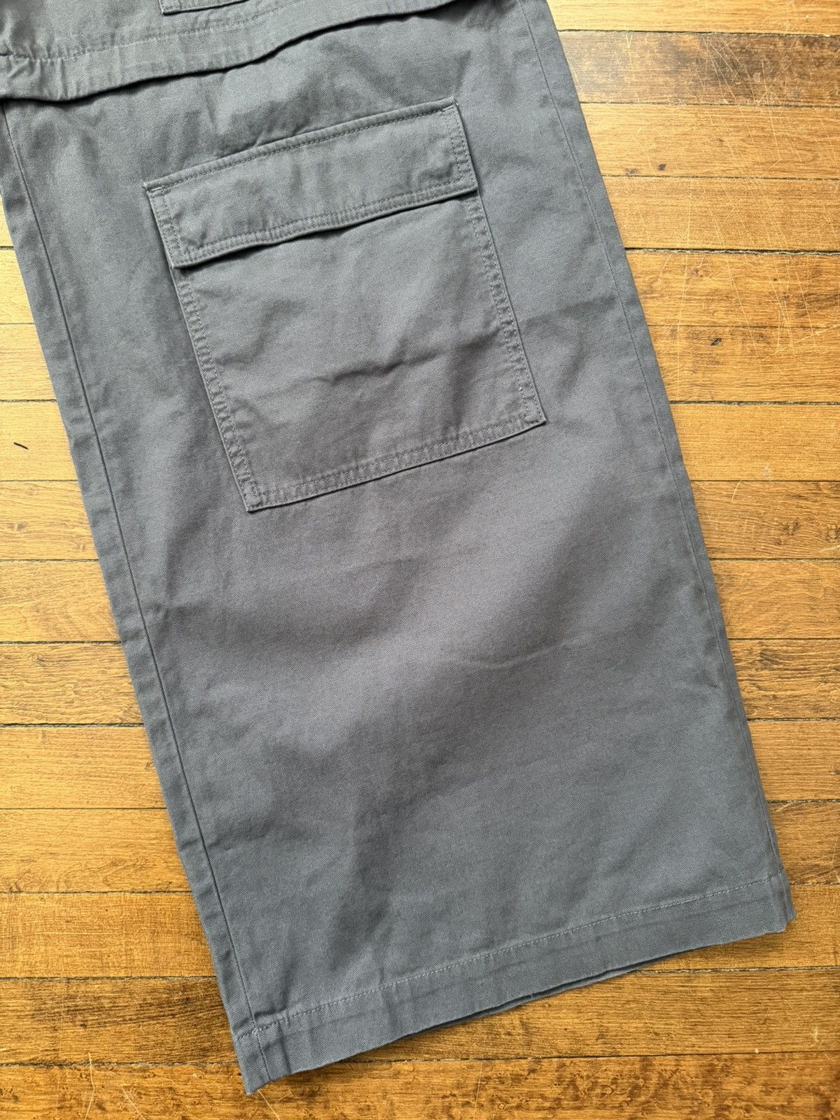Ambush Design $1k Multi-pocket, wide-leg cotton cargo pants, Large, Italy Size US 34 / EU 50 - 9 Thumbnail