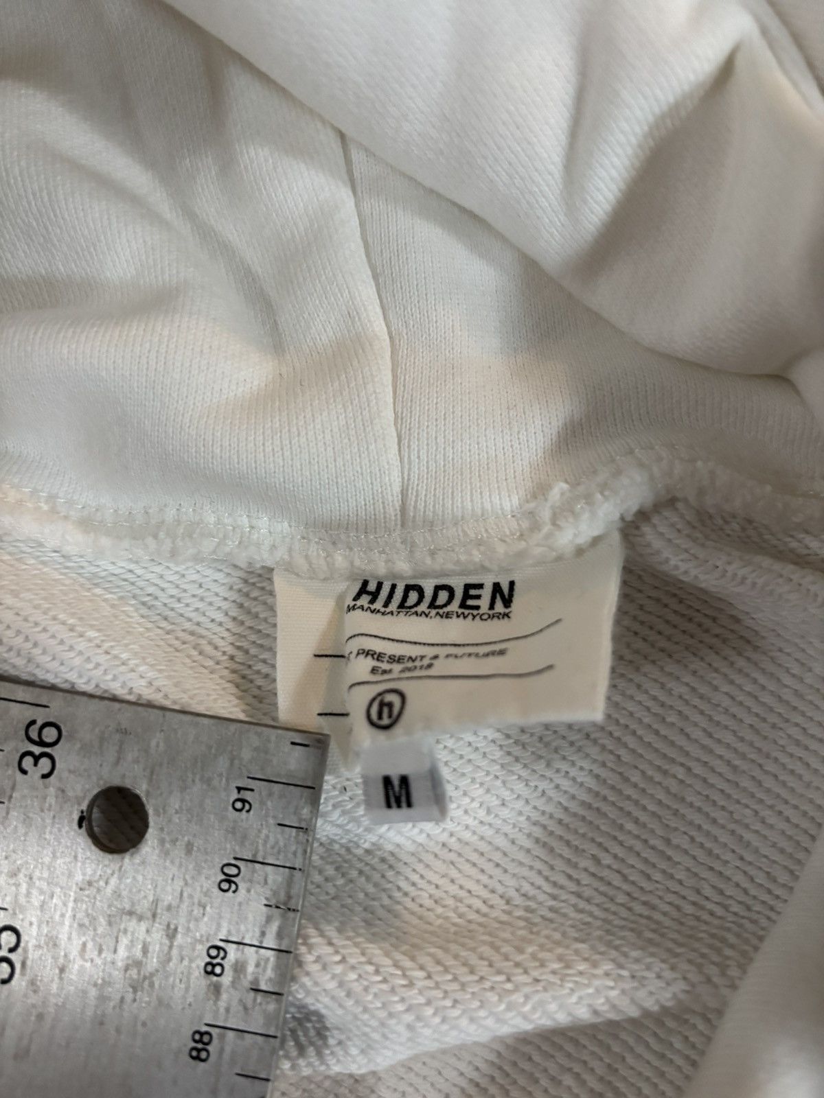 HIDDEN Hidden NY white hoodie sz M #streetwear Size US M / EU 48-50 / 2 - 4 Thumbnail