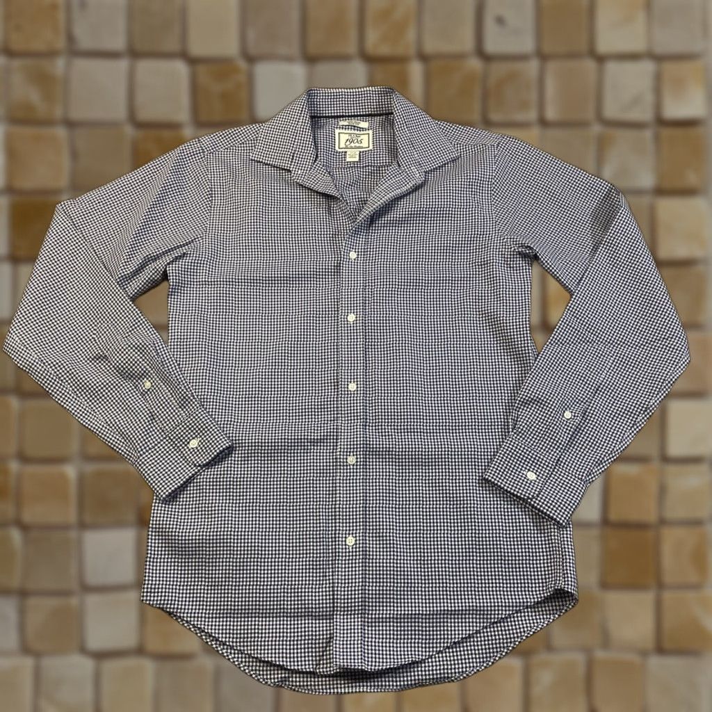 Jos. A. Bank VINTAGE Jos A Bank Men’s Button-Up Shirt Size 15-34 Long Sleeve Blue Plaid Casual Fashion Size US M / EU 48-50 / 2 - 1 Thumbnail