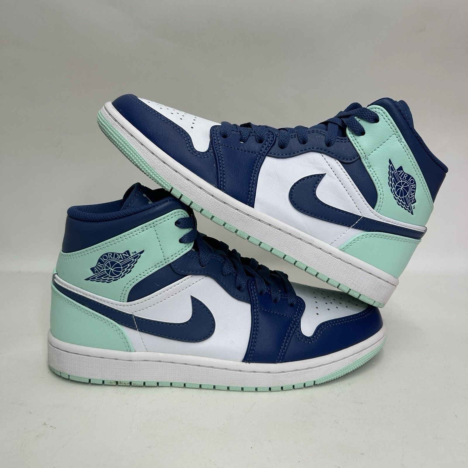 Nike Air Jordan 1 Mid Retro “Racer Blue White Black” Jordan 1 Mid White Black Racer Blue (GS) 5.5 | Mercari main image 2