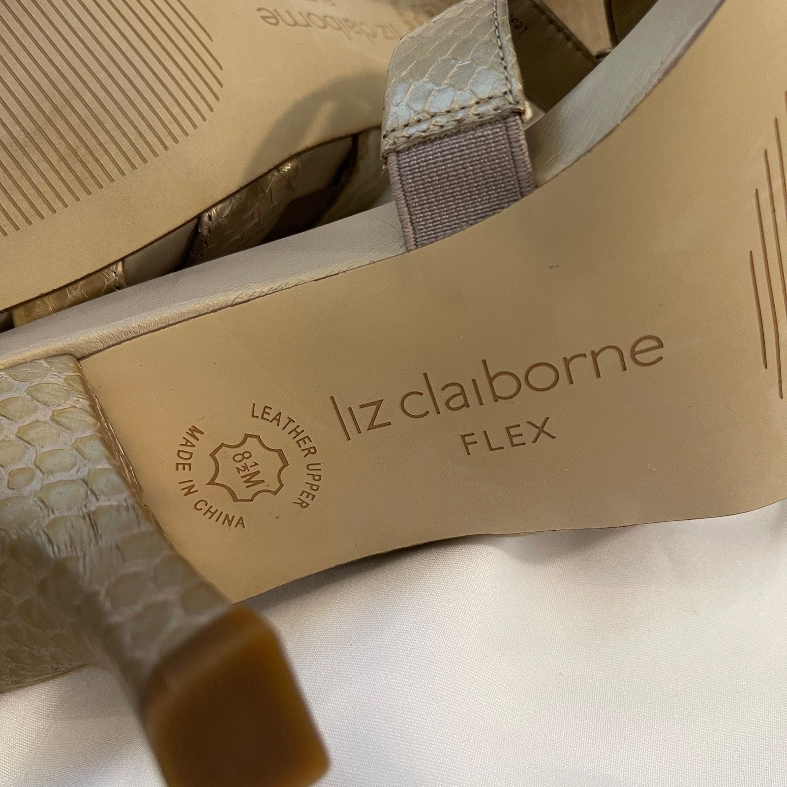 Liz Claiborne Liz Claiborne Flex ANDROS New Platinum Copperhead Size 8.5M Size US 8.5 / IT 38.5 - 7 Thumbnail