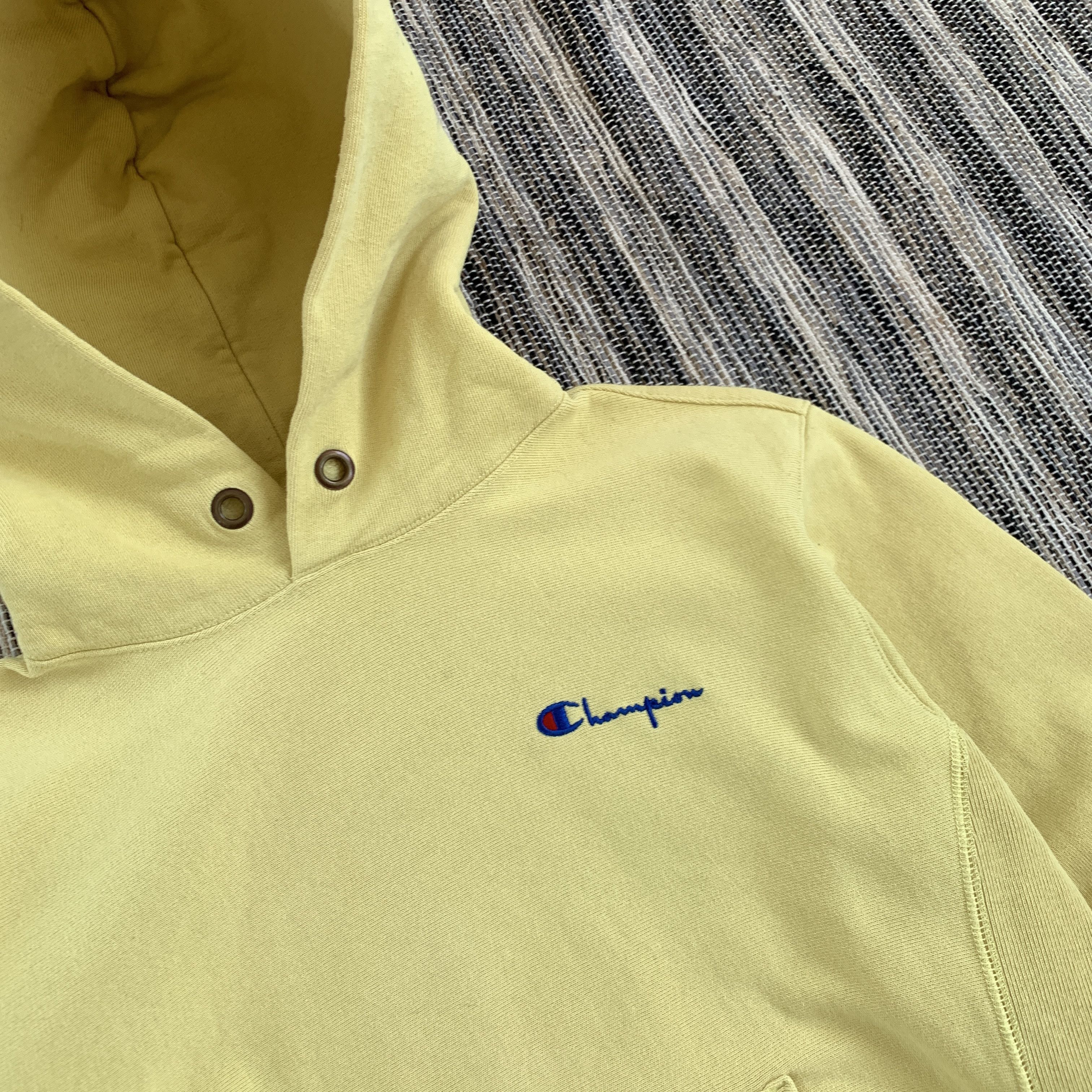 Champion Vintage Champion 90s Yellow Heavyweight Hoodie Sweatshirt Size XS / US 0-2 / IT 36-38 - 5 Thumbnail