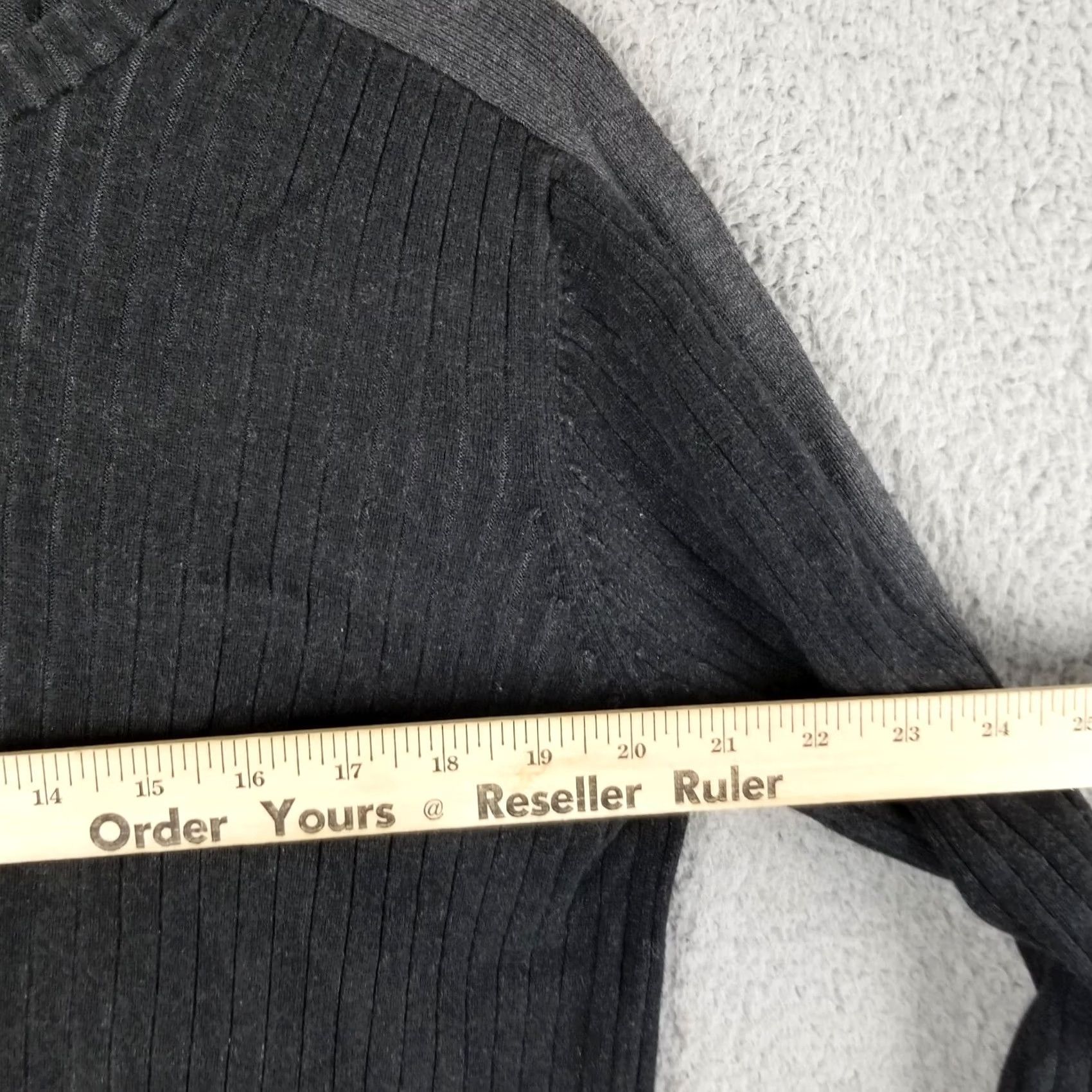 Calvin Klein Calvin Klein Sweater Adult Medium Black Logo Outdoor Pullover Mens Size US M / EU 48-50 / 2 - 5 Thumbnail