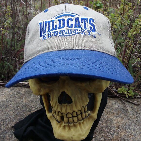 NCAA × Vintage Vintage Kentucky Wildcats Two Tone Snap Back Hat Cap Size ONE SIZE - 1 Thumbnail